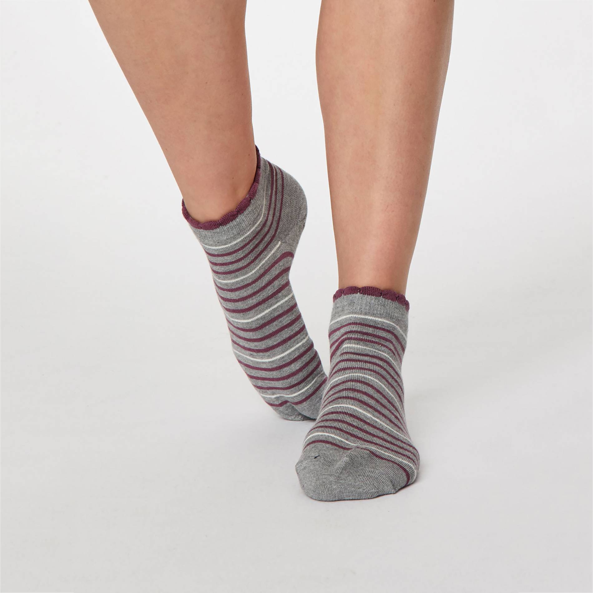 Socquettes fines rayures, Gris, large image number 0.0