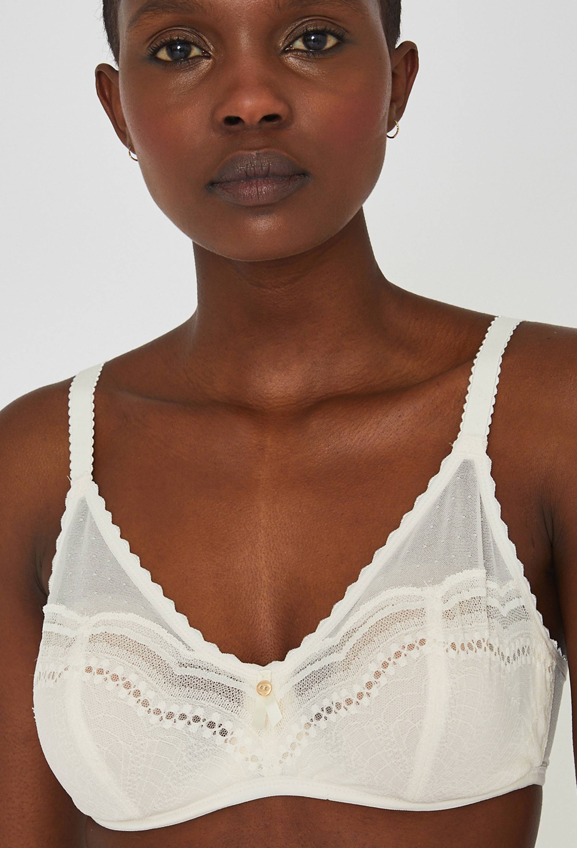 Soutien gorge emboitant avec armatures Playtex, Ecru, large image number 0
