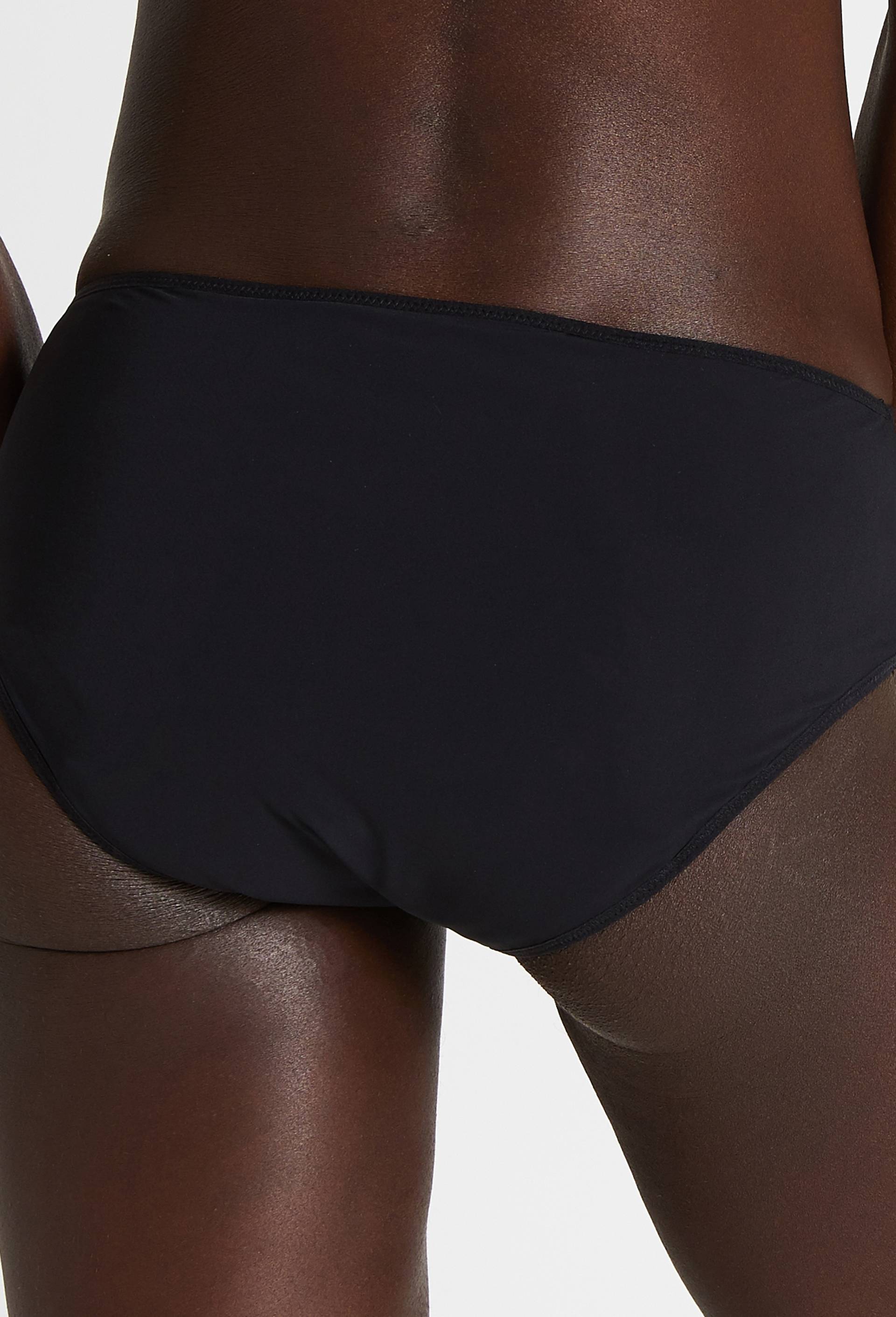 Shorty menstruelle flux abondant en microfibre et coton Rejanne, certifi&eacute; OEKO-TEX, Noir, large image number 1