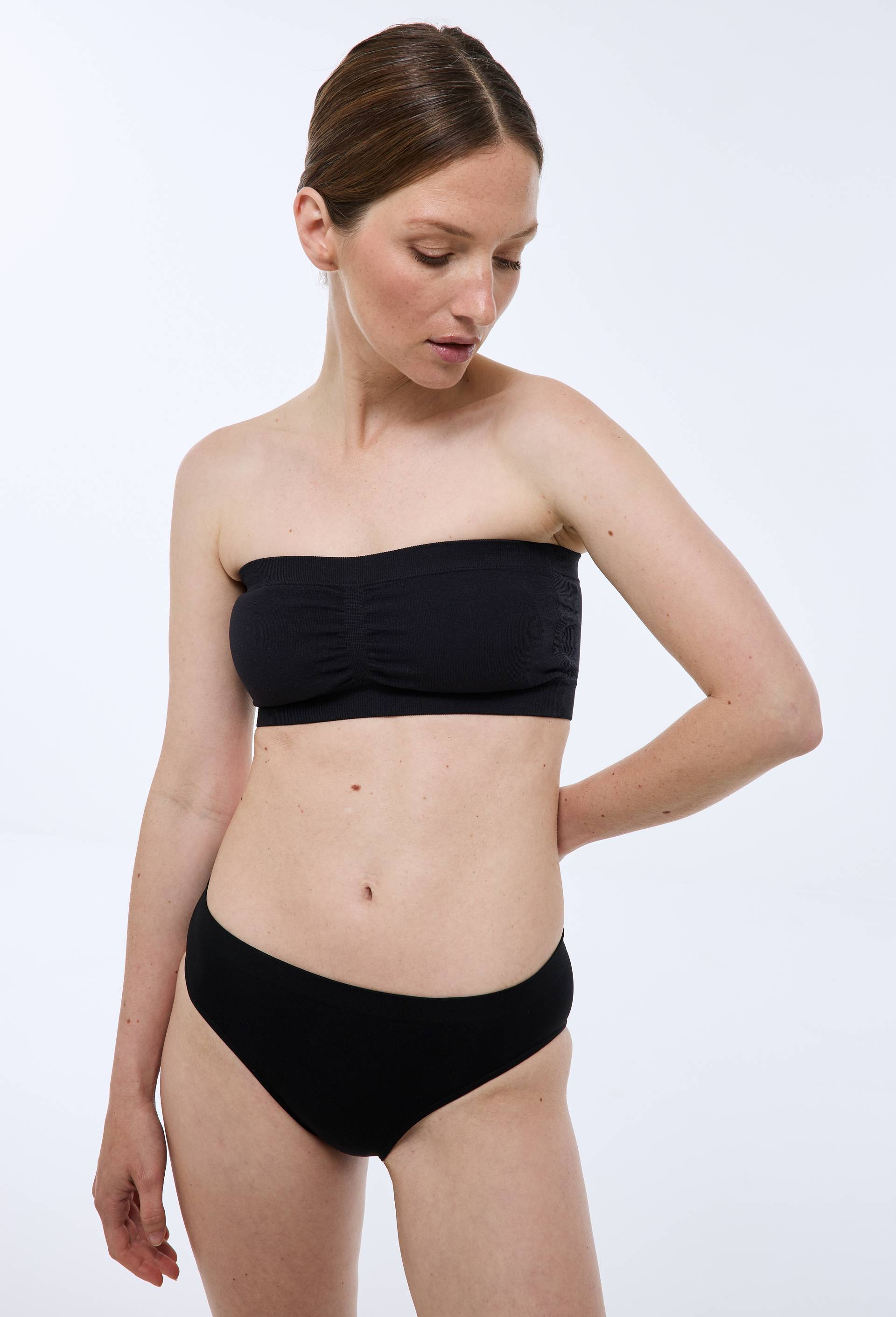 Bandeau sans coutures avec coques amovibles, Noir, large image number 0