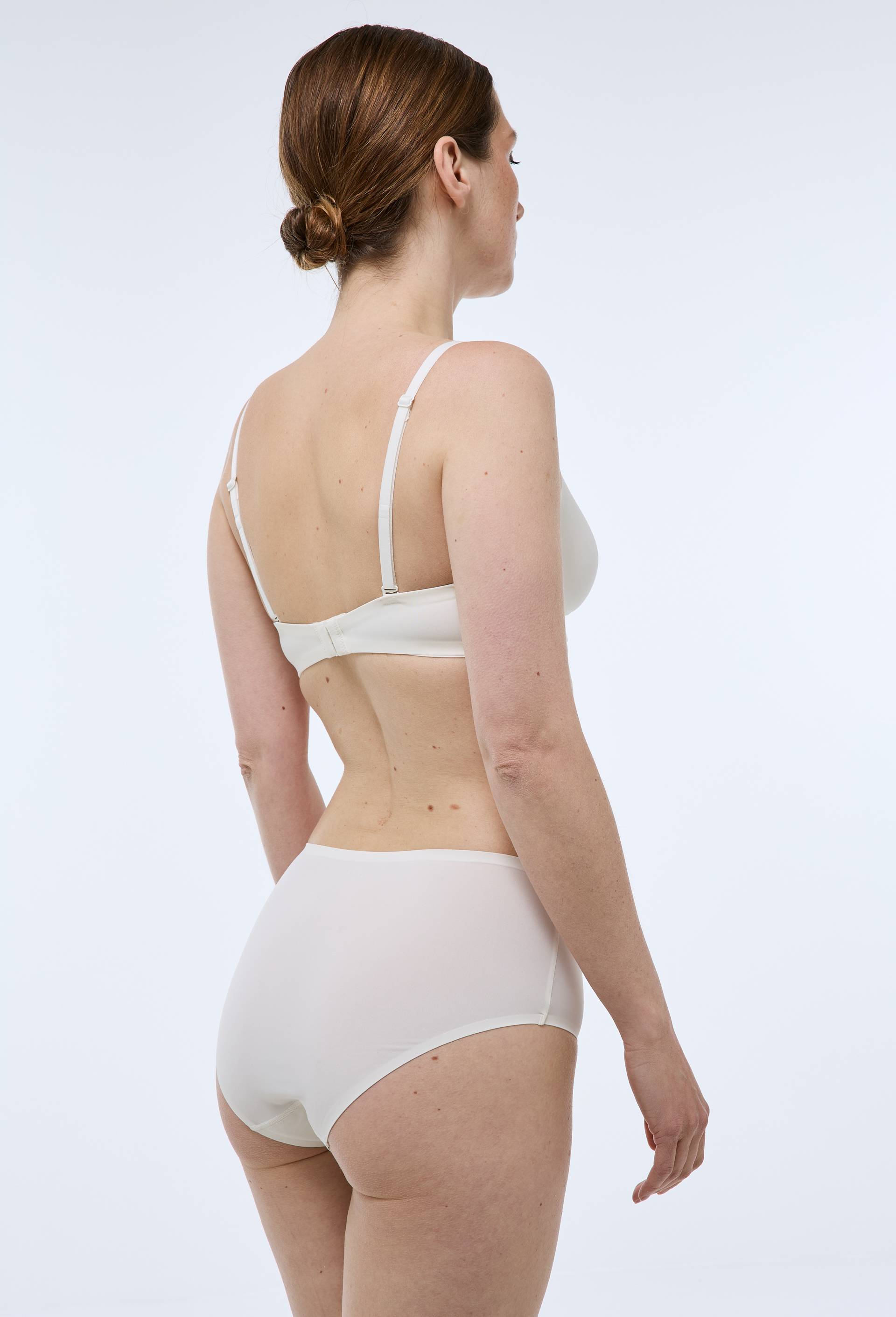 Culotte taille haute invisible ALEXIA en microfibre, Ecru, large image number 1