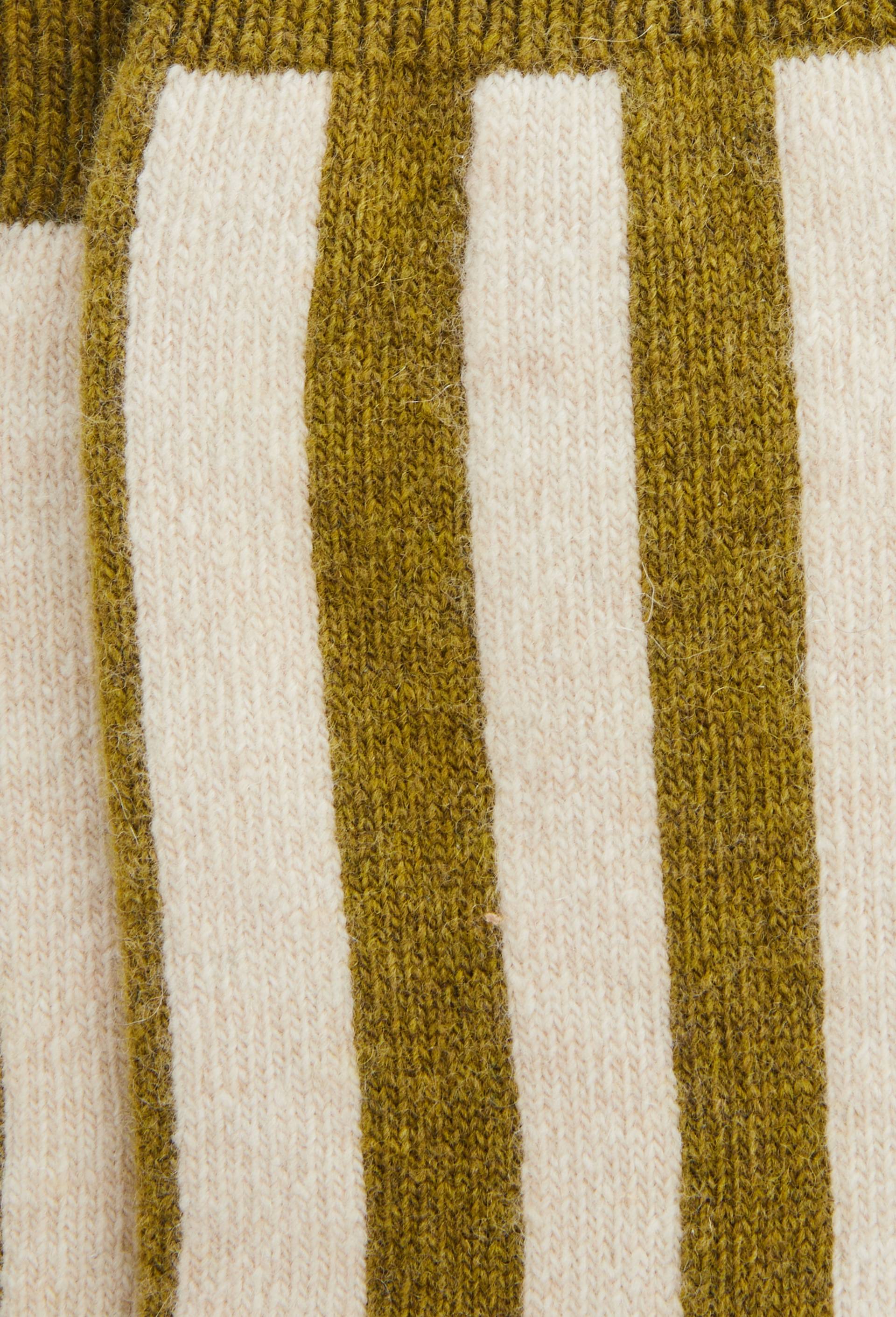 Paire de chaussettes fantaisie ray&eacute;e contenant du cachemire MONOPRIX, Vert fonc&eacute;, large image number 1.0