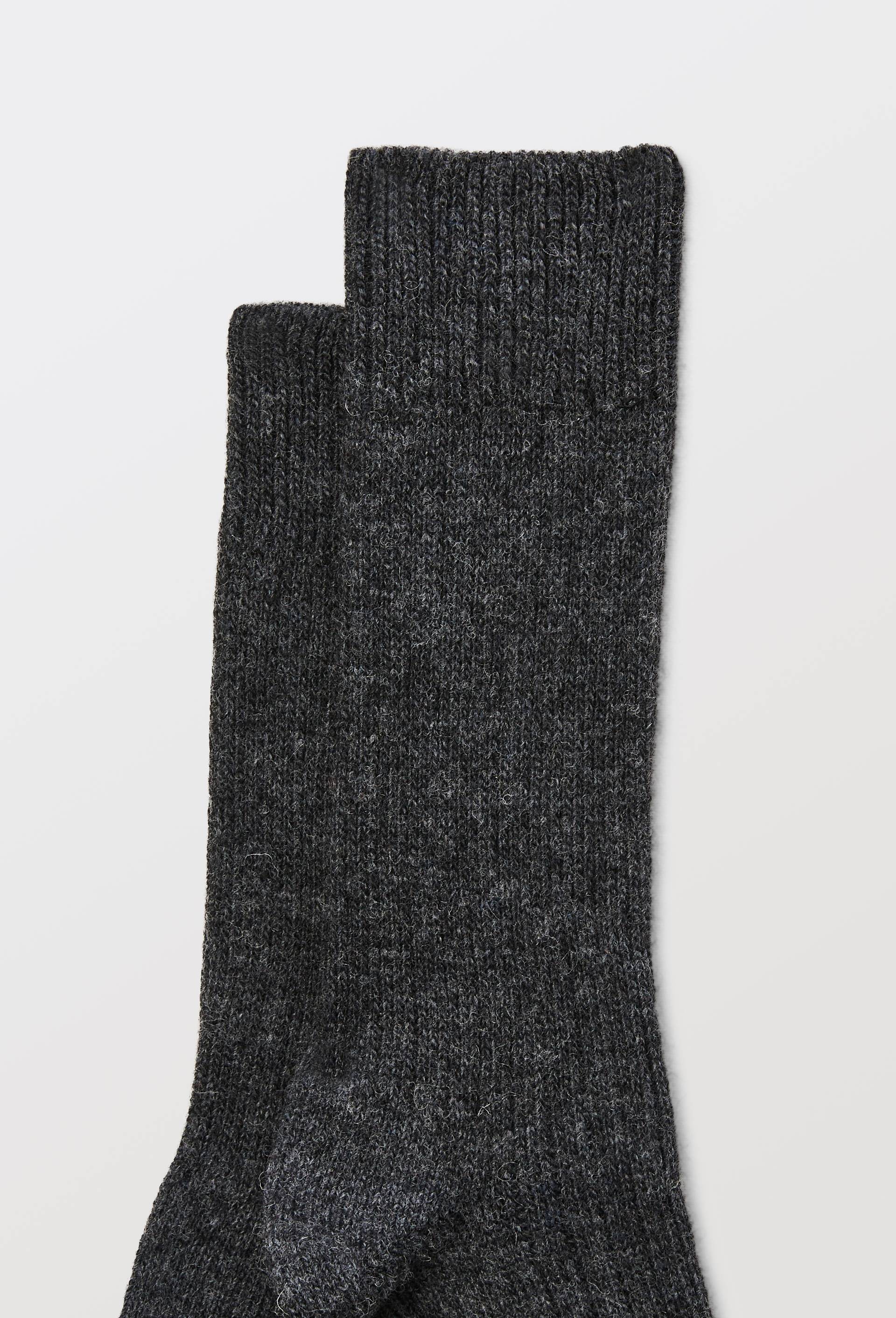 Paire de chaussettes contenant du cachemire Monoprix, Gris fonc&eacute;, large image number 2