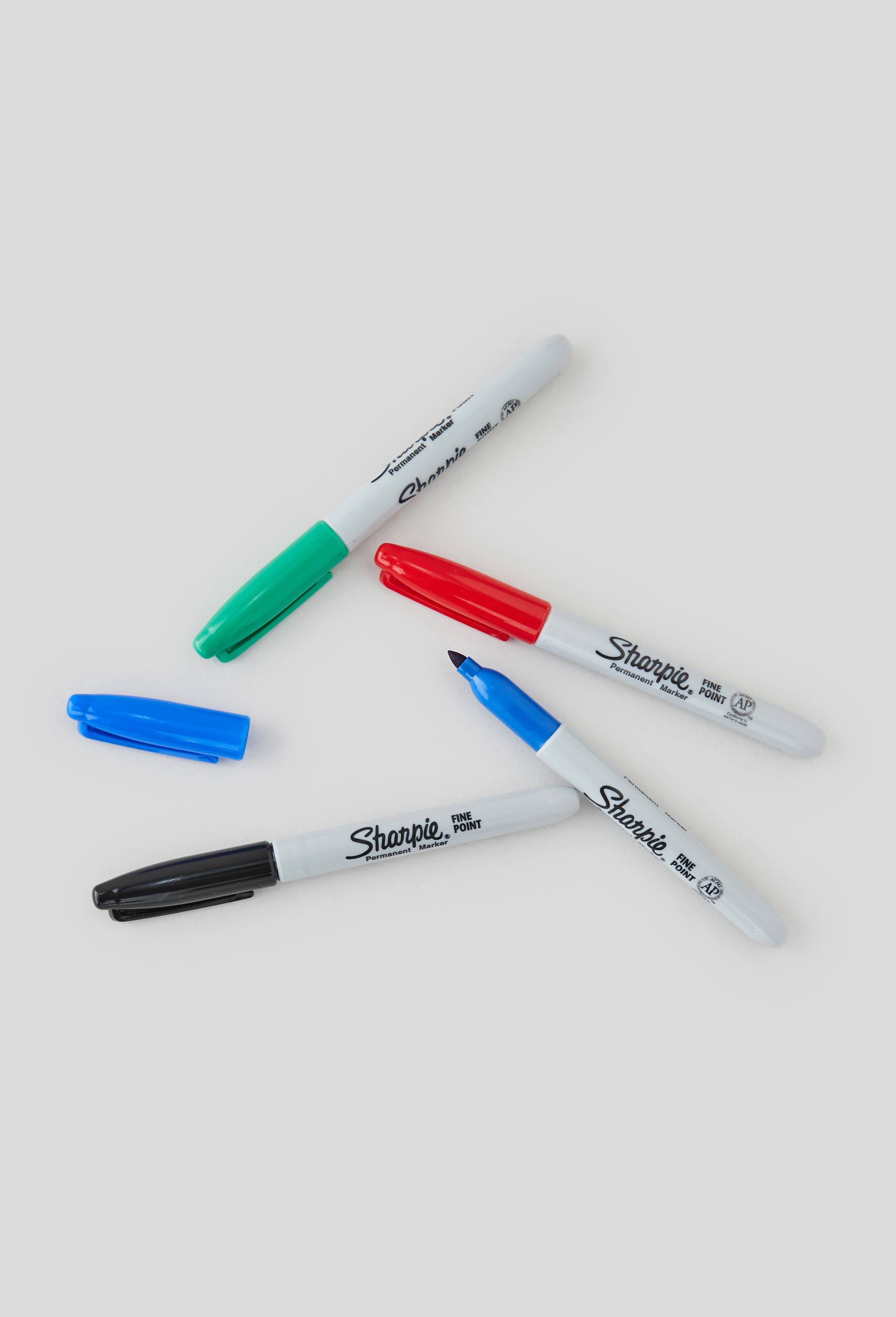 Lot de 4 marqueurs Sharpie - pointe fine, , large image number 1