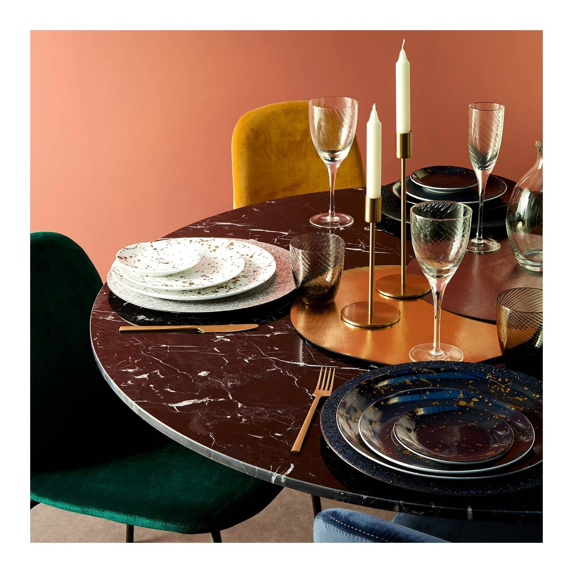 Set de table rond, en PVC, Moutarde, large image number 2.0