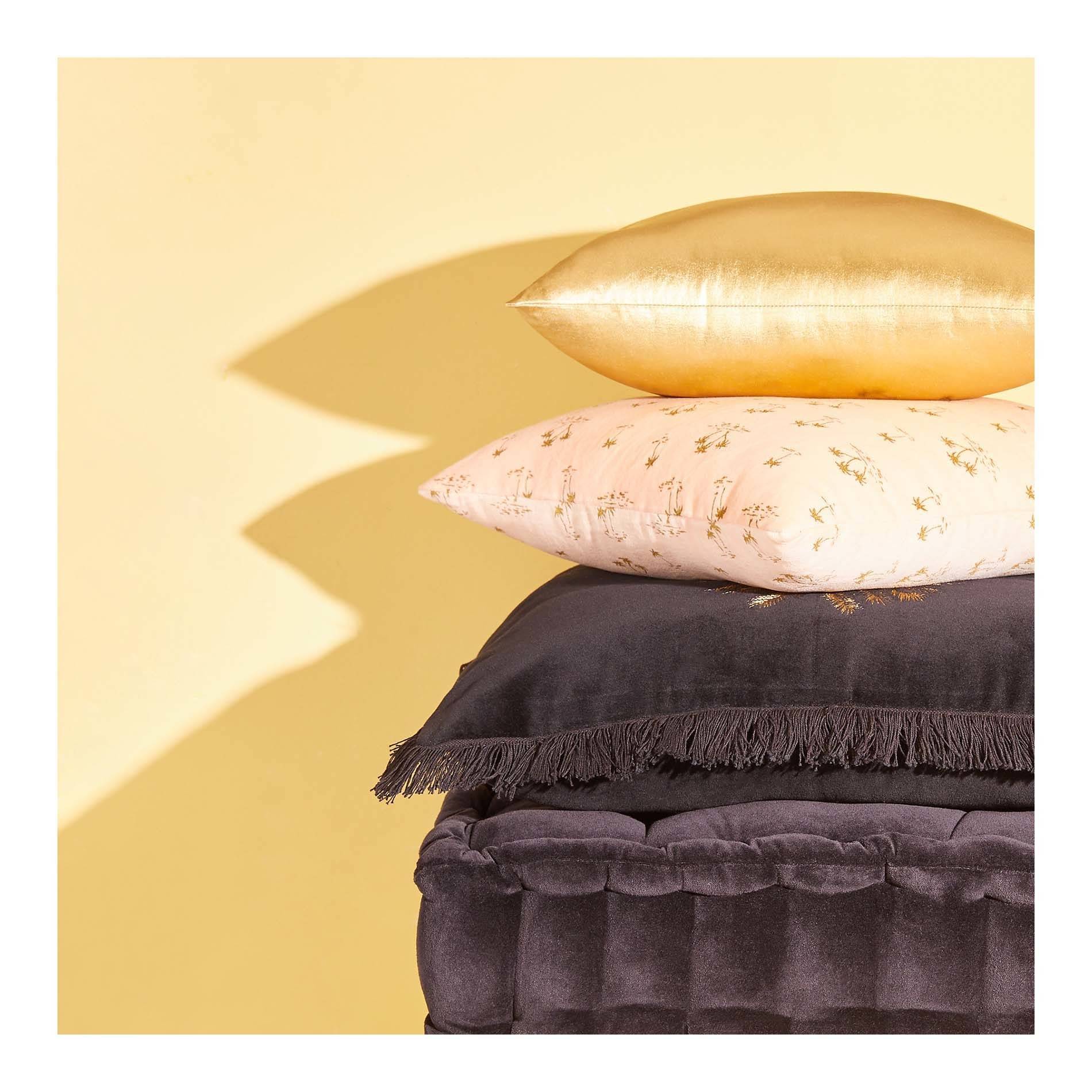 Coussin en velours, Framboise, large image number 2