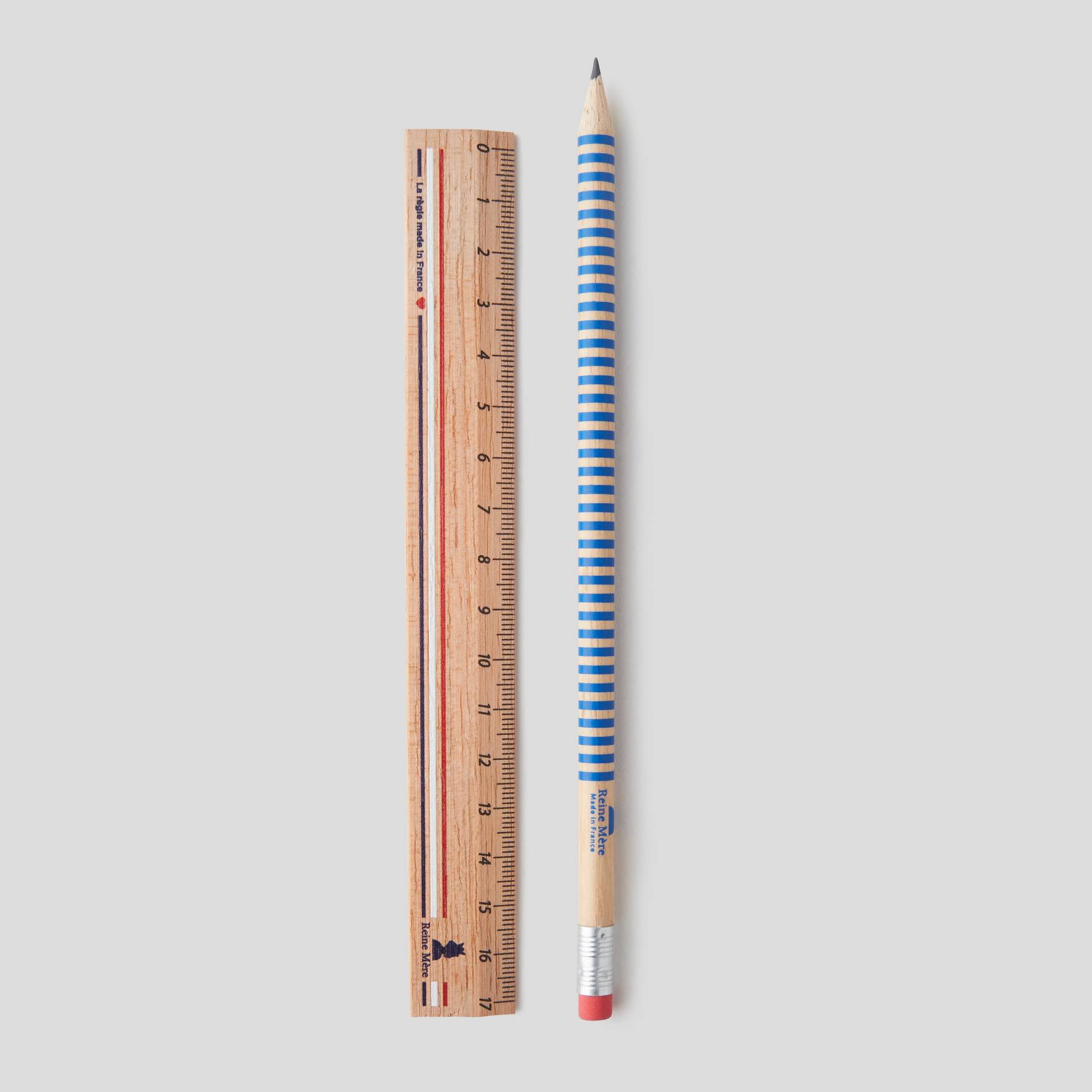 Règle et crayon Reine Mère x Monoprix, Chocolat, large image number 0