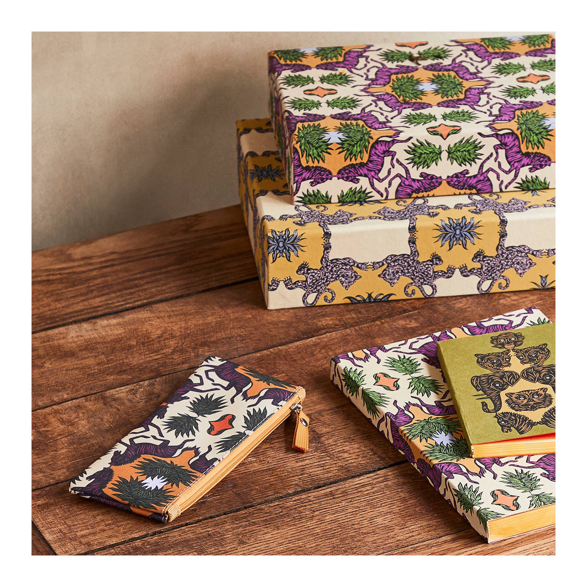 Papier cadeaux - Patch NYC x Monoprix, Camel, large image number 2.0