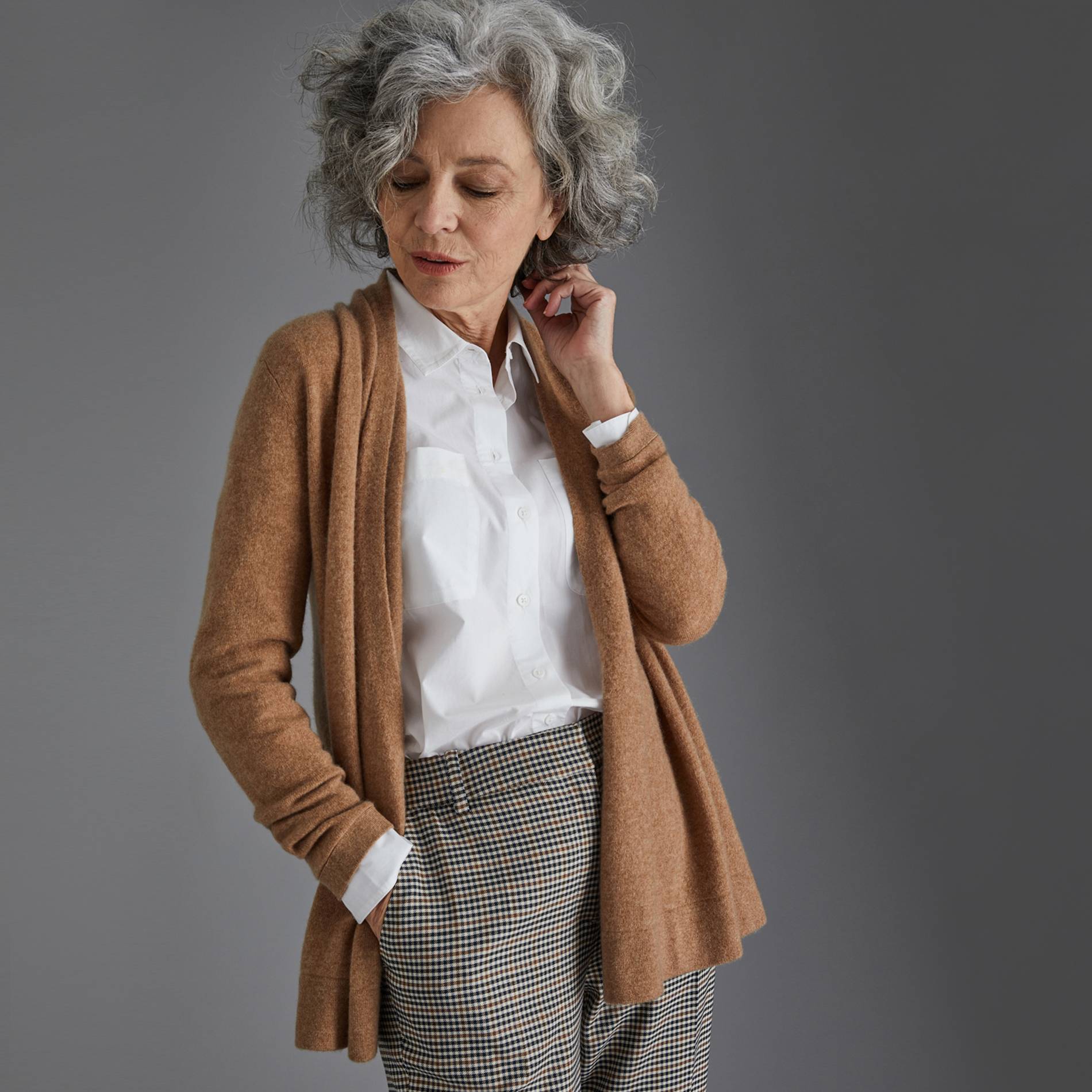 Gilet long en 100% cachemire, Brun clair, large image number 0