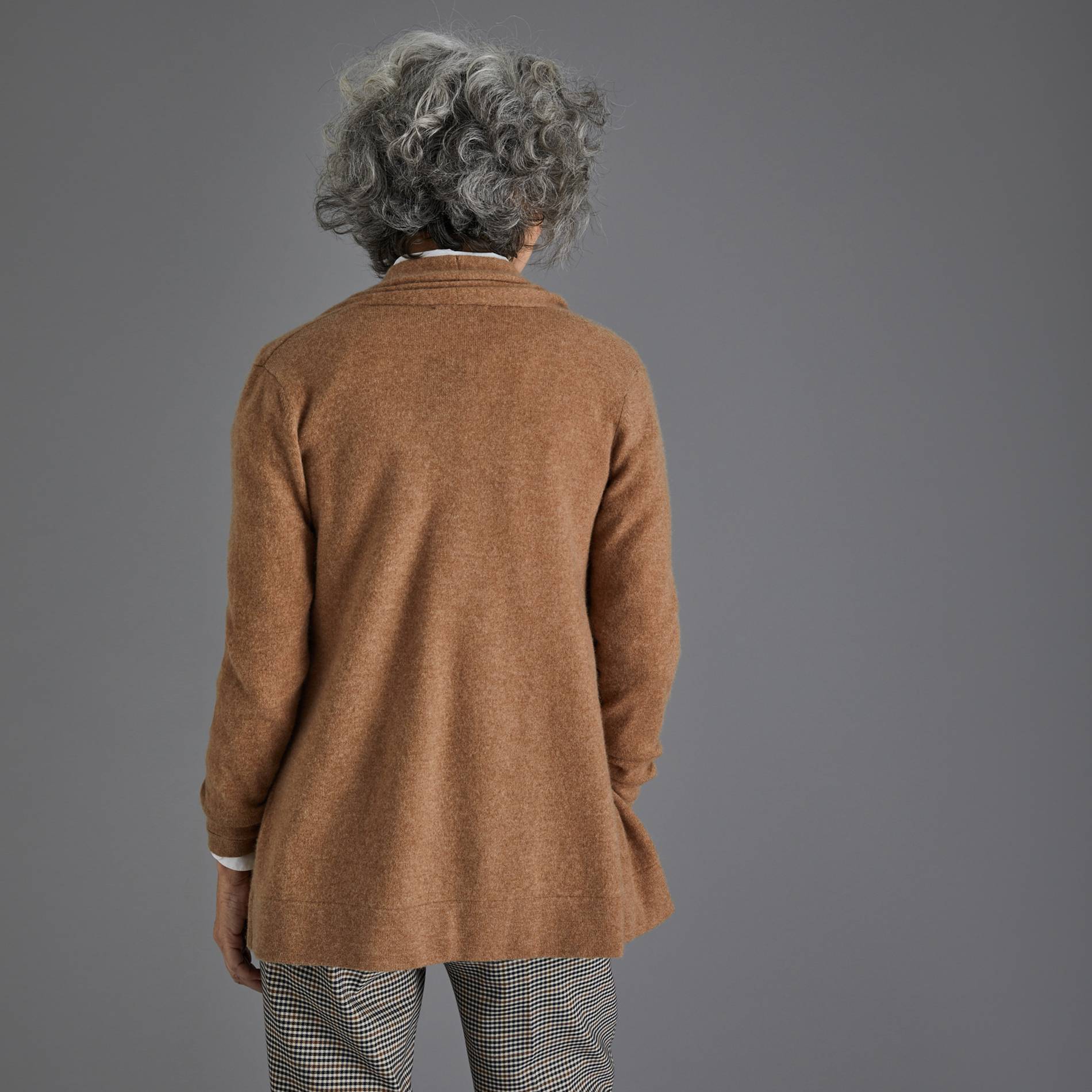 Gilet long en 100% cachemire, Brun clair, large image number 1
