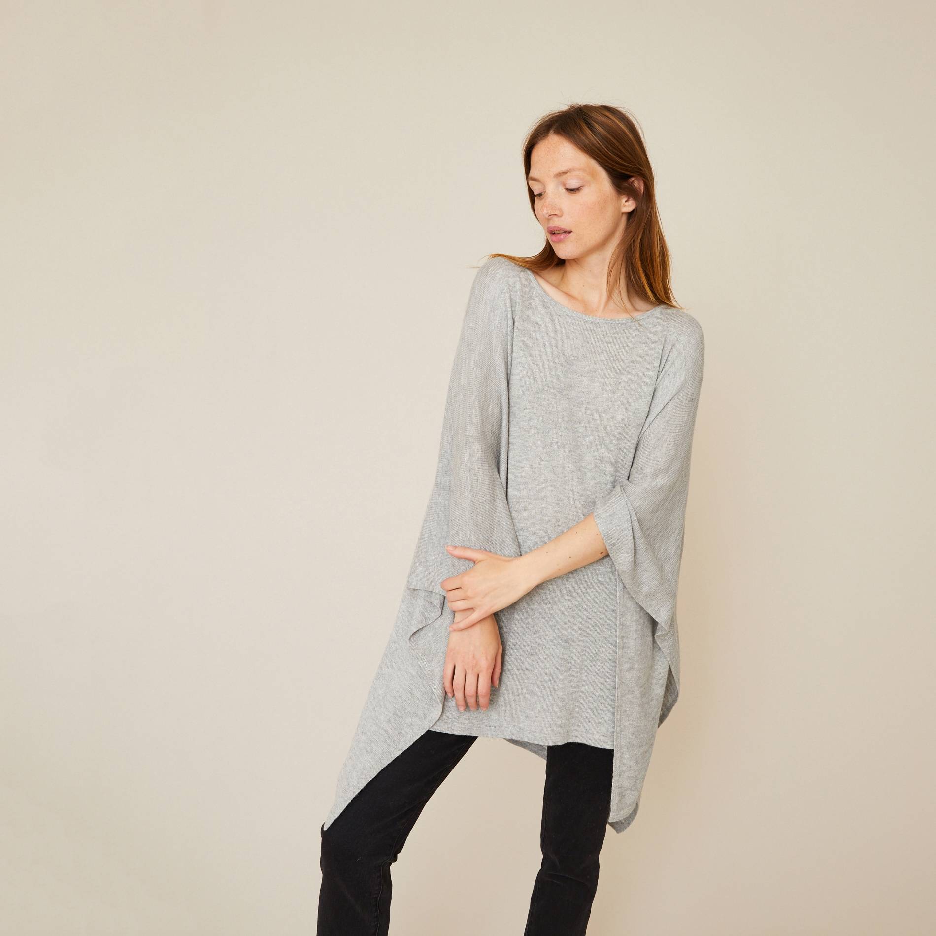 Poncho, Gris clair, large image number 0.0