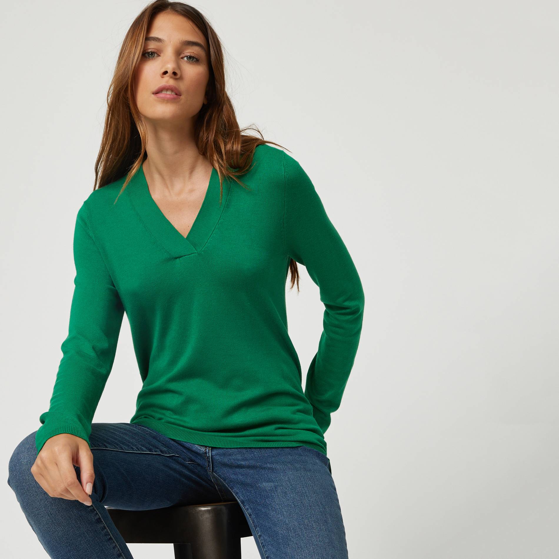 Pull uni col V et manches longues, Vert, large image number 0.0