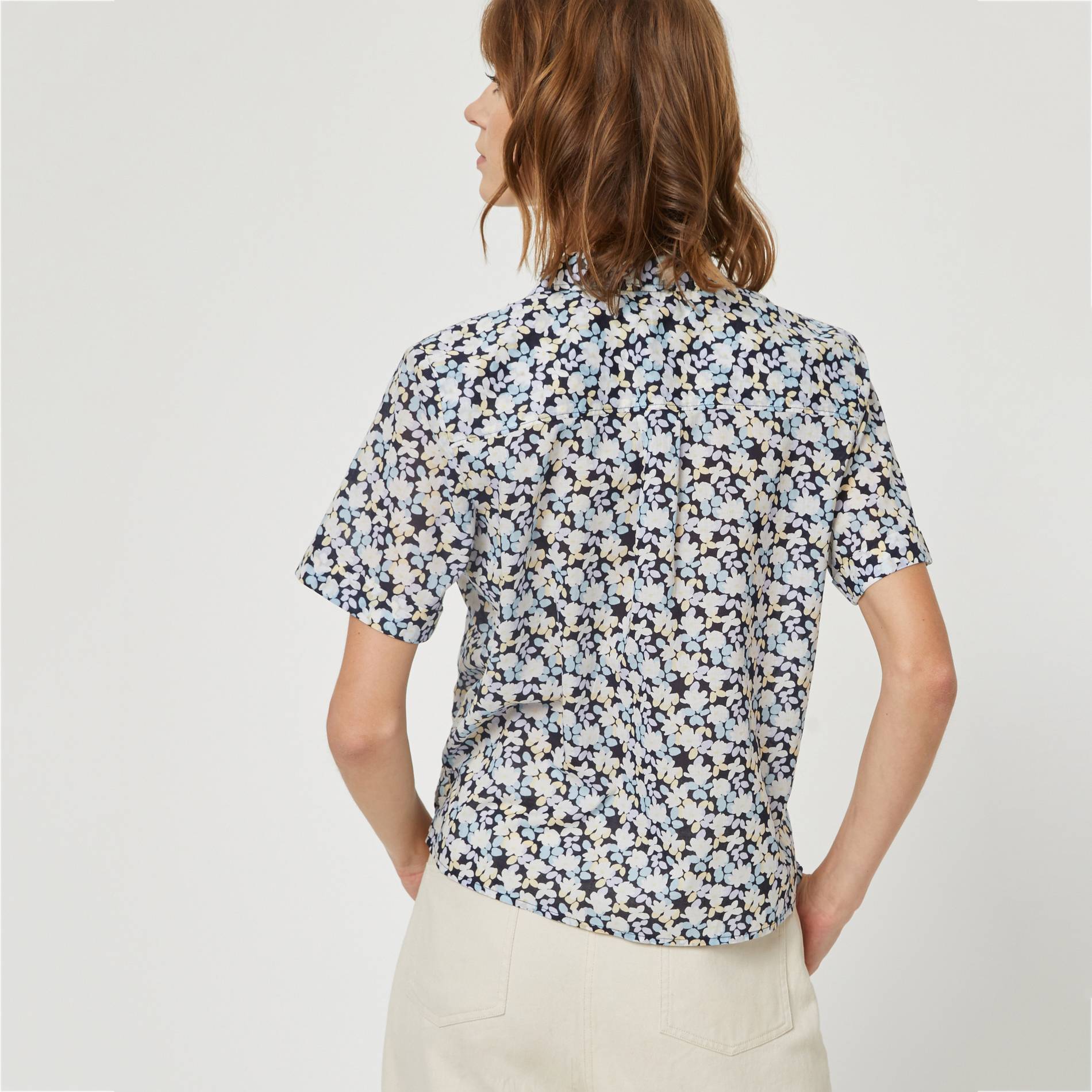 Chemise imprime floral manches courtes et col tailleur en coton BIO, Bleu marine, large image number 1.0