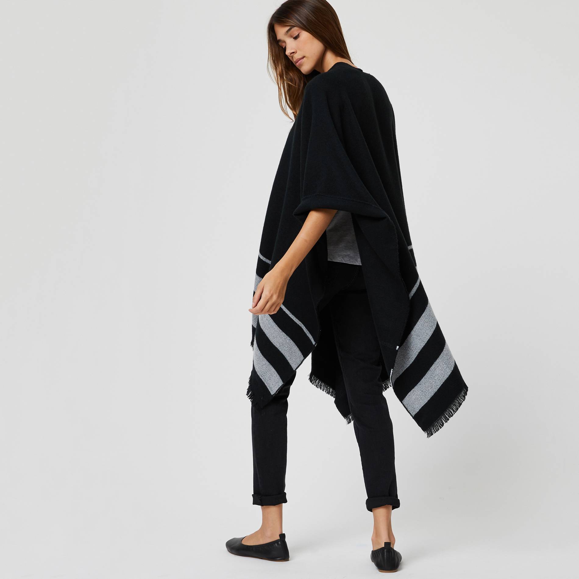 Poncho, Noir, large image number 1