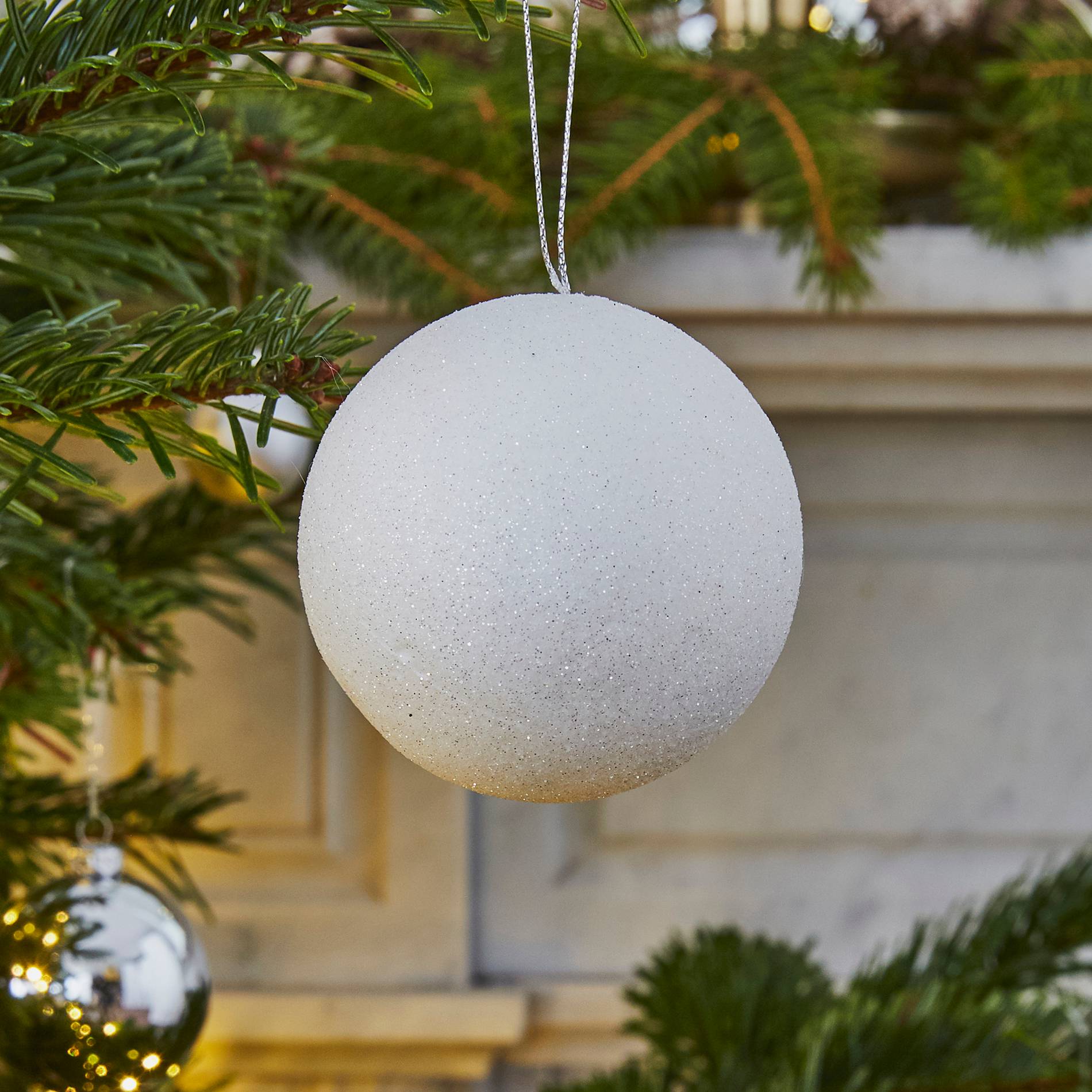 Boule en plastique à paillettes, Blanc, large image number 1