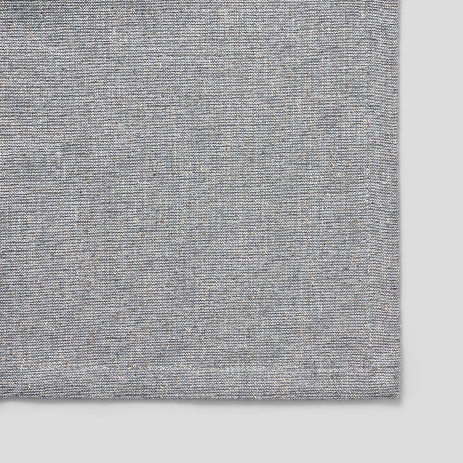 Serviette de table avec fils dorés, Gris clair, large image number 1