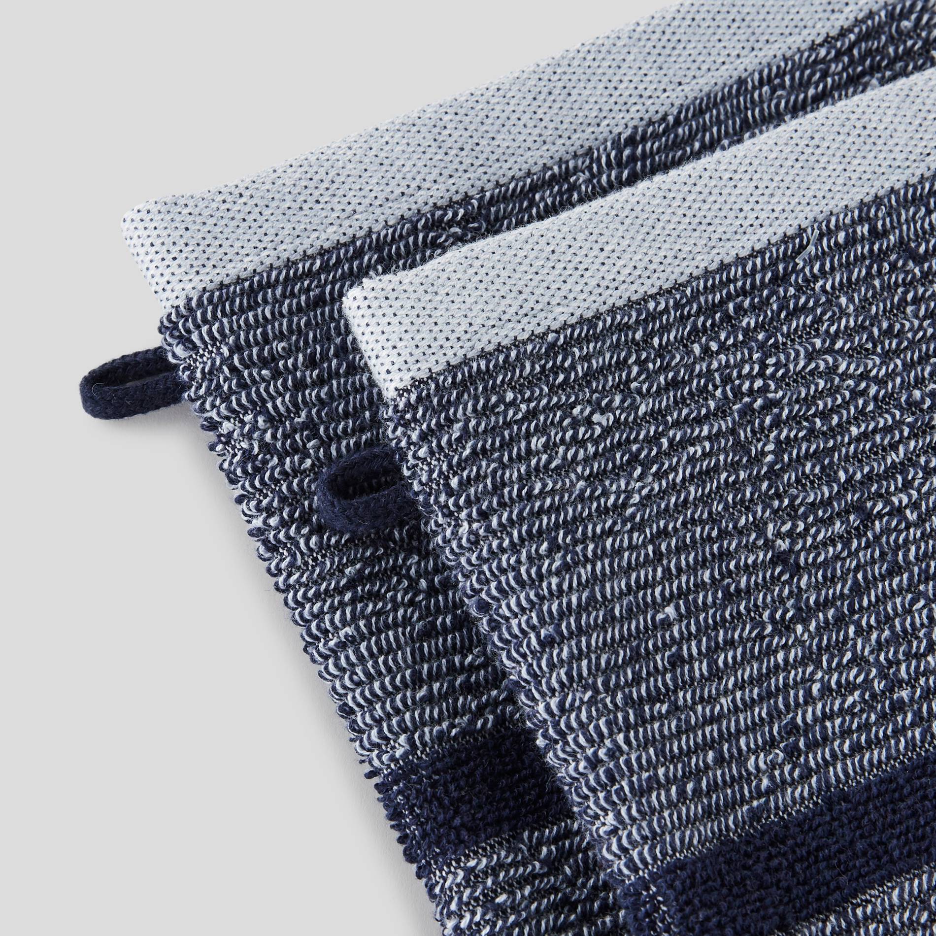 2 gants de toilette jacquard rayé, Bleu marine, large image number 1.0