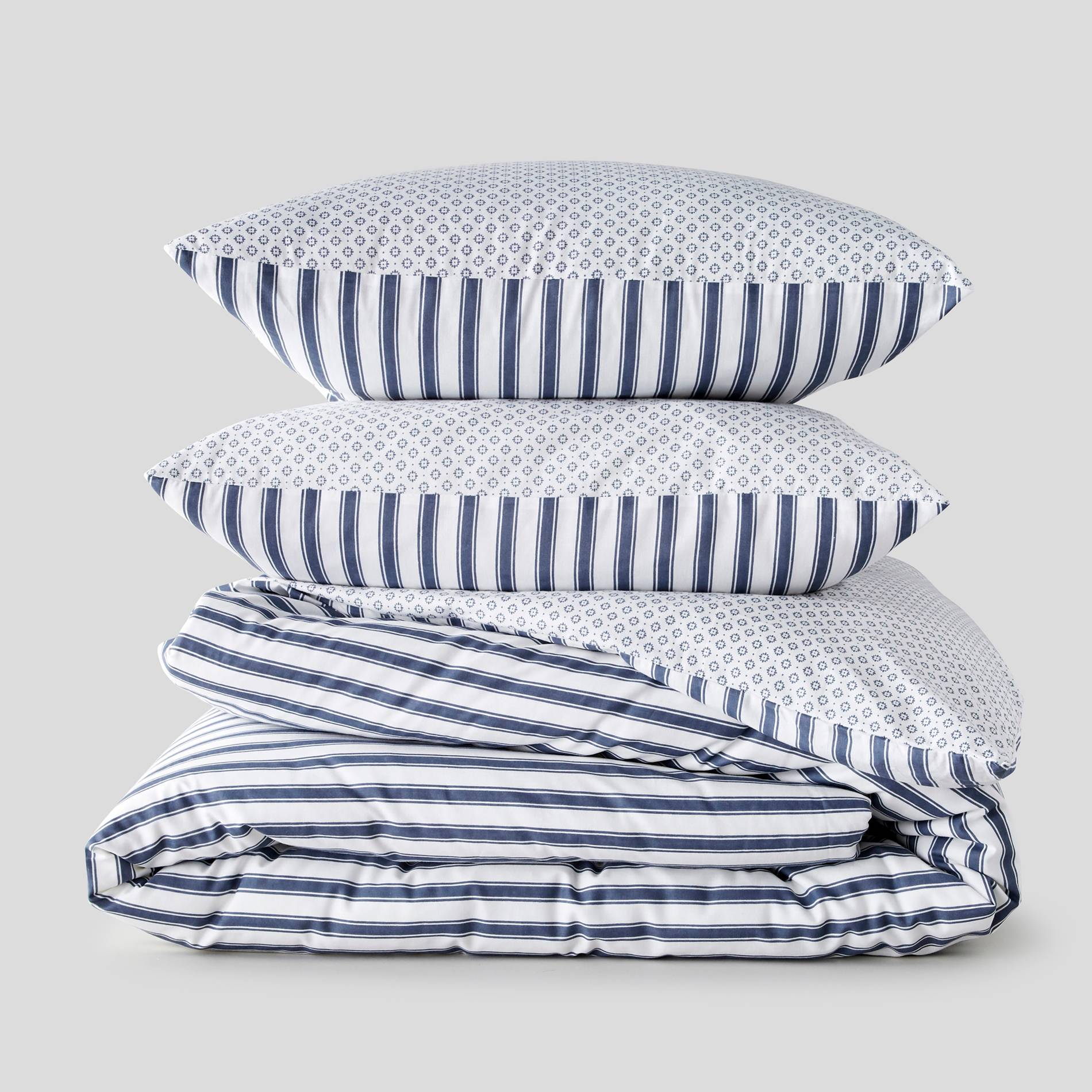 Lot housse de couette 220x240cm + 2 taies d'oreiller carrées, Bleu gris, large image number 0.0