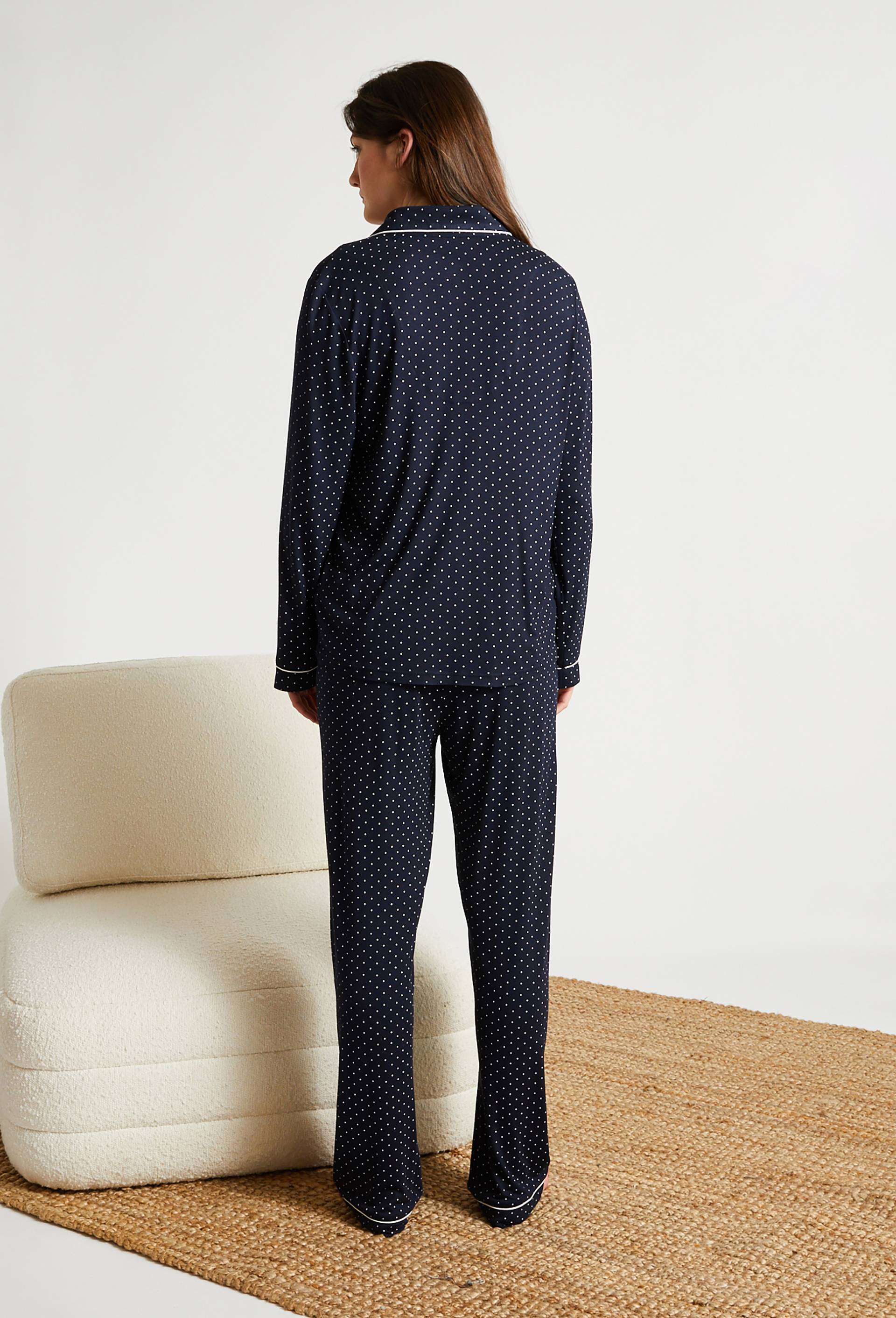 Pyjama col tailleur à pois en viscose ECOVERO, Bleu foncé, large image number 1