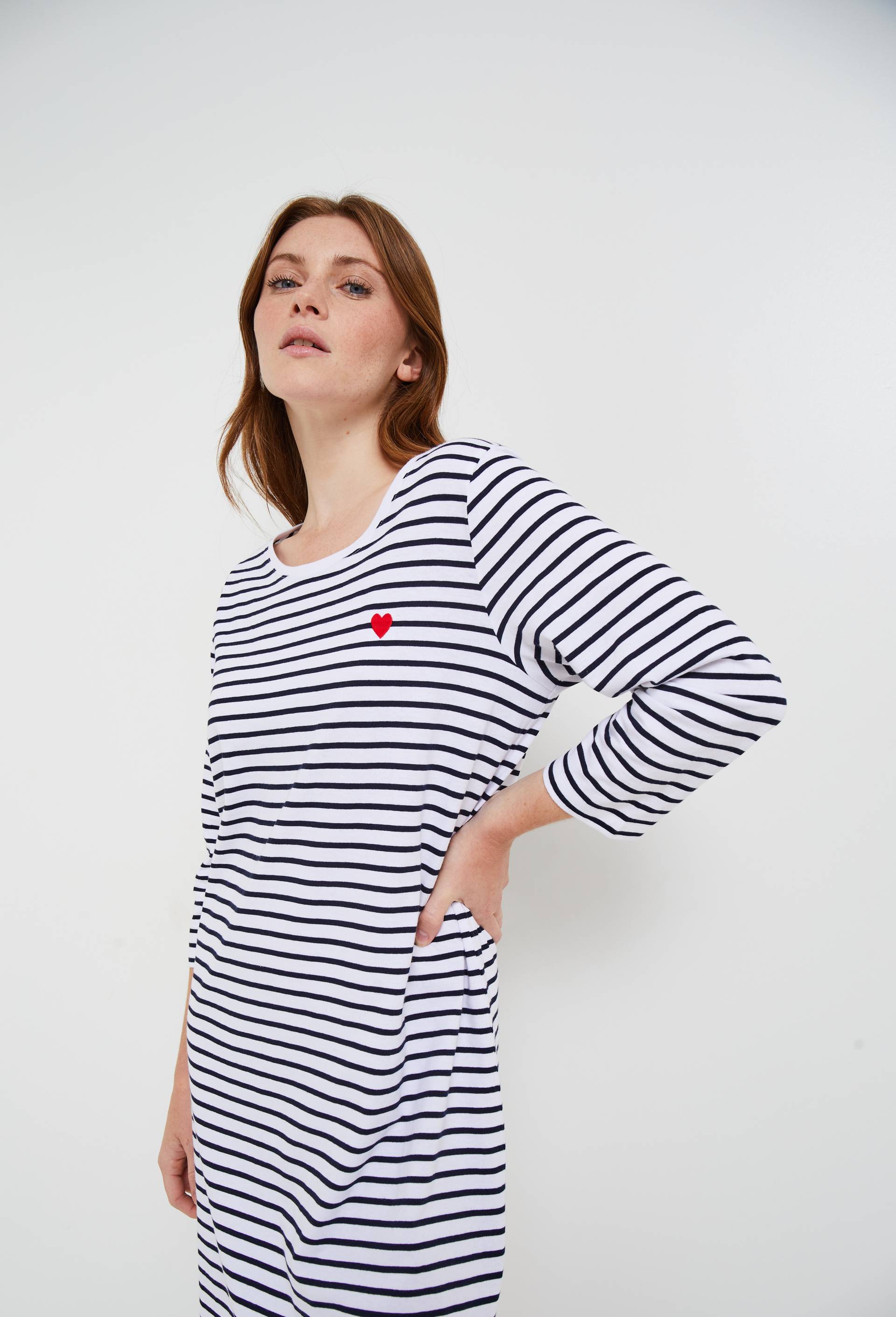 Chemise de nuit marini&egrave;re avec broderie coeur en coton, Bio, Blanc, large image number 0