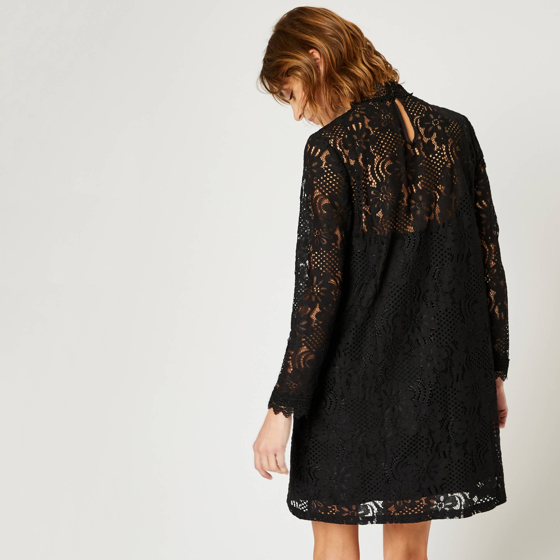 Robe courte en dentelle, Noir, large image number 1.0