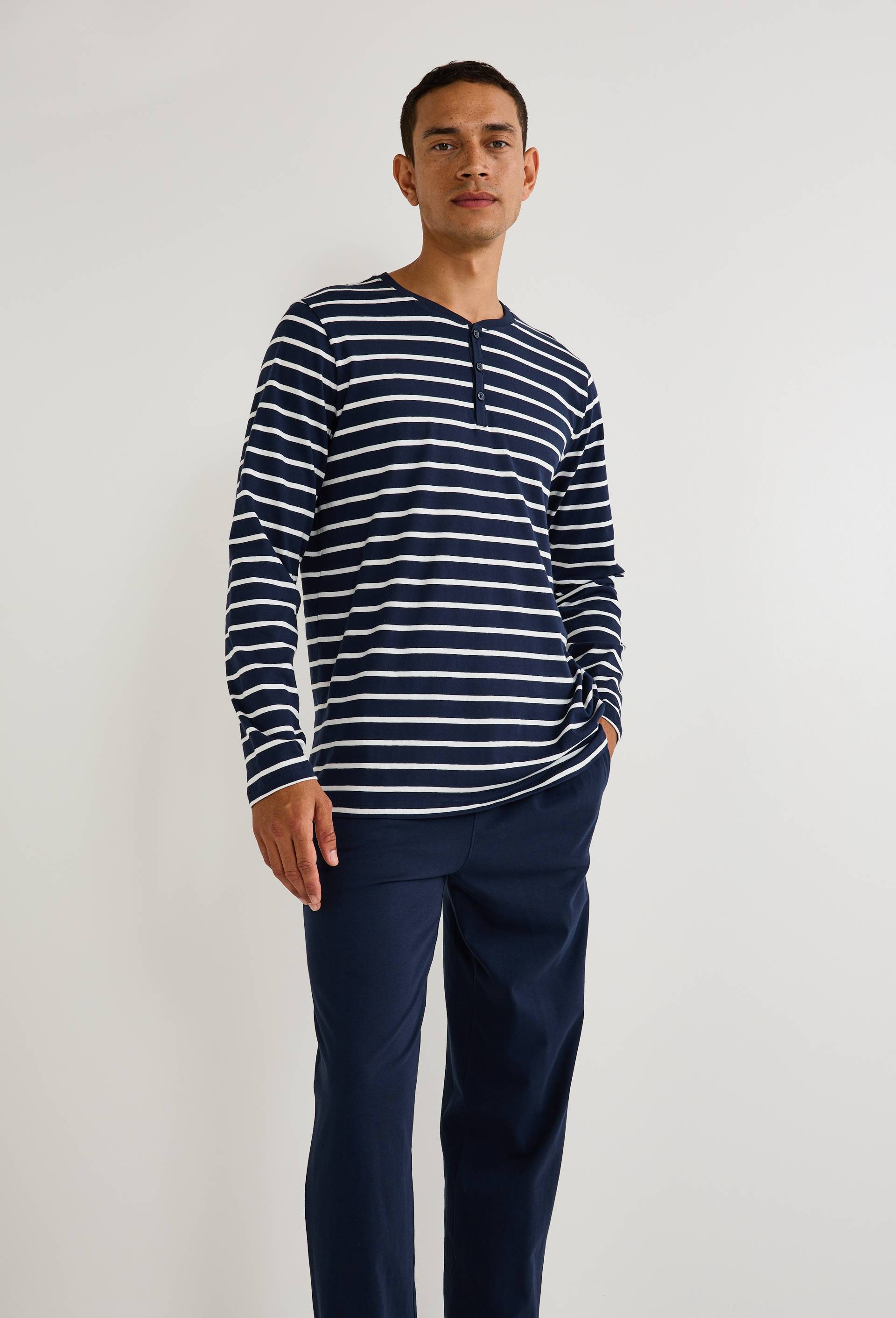 Pyjama T-shirt manches longues ray&eacute; et pantalon en jersey de coton BIO GOTS, Bleu fonc&eacute;, large image number 0