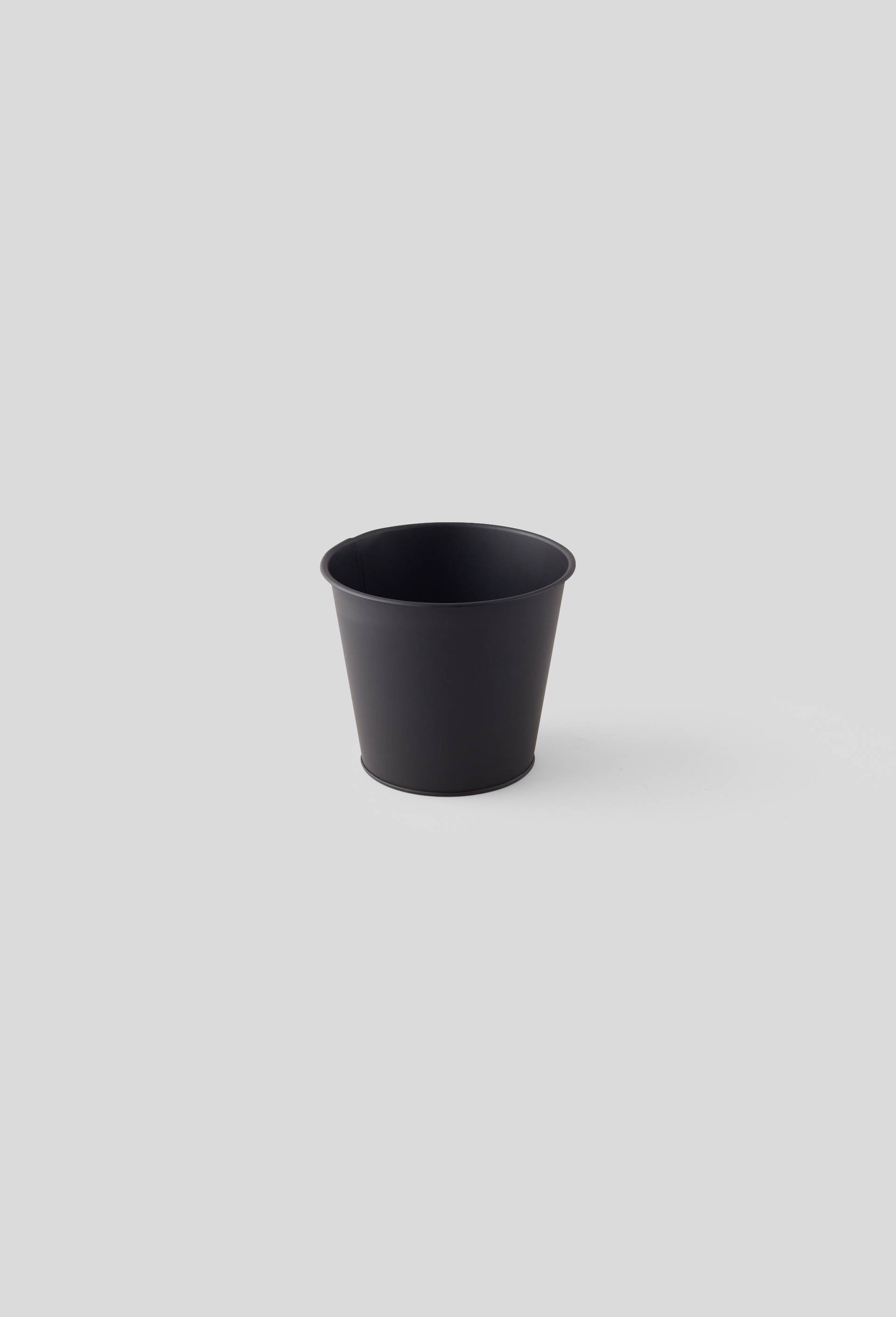 Cache-pot, 17x14cm, en métal, Noir, large image number 0.0