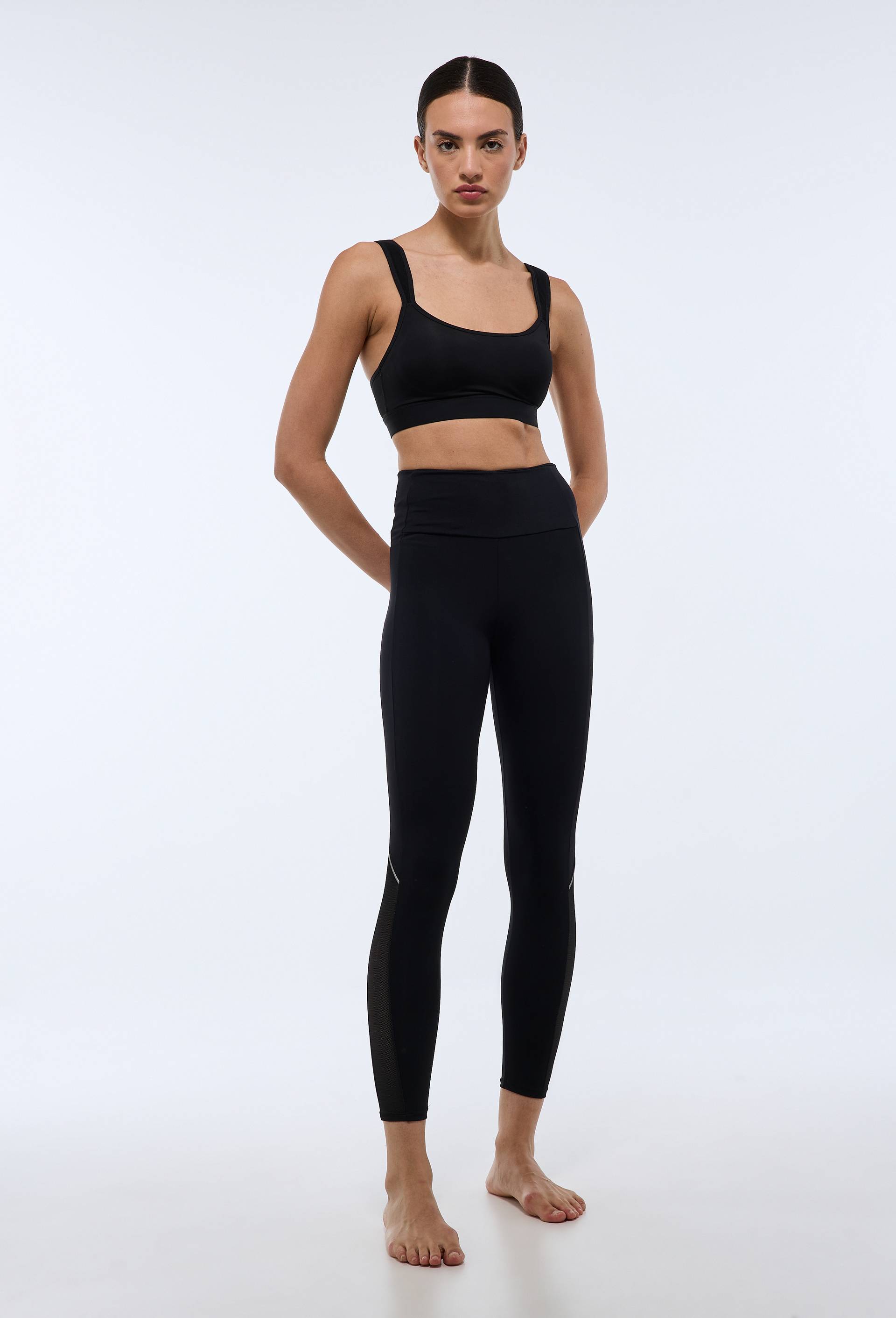 Legging de sport uni avec d&eacute;tail r&eacute;sille, Noir, large image number 0.0