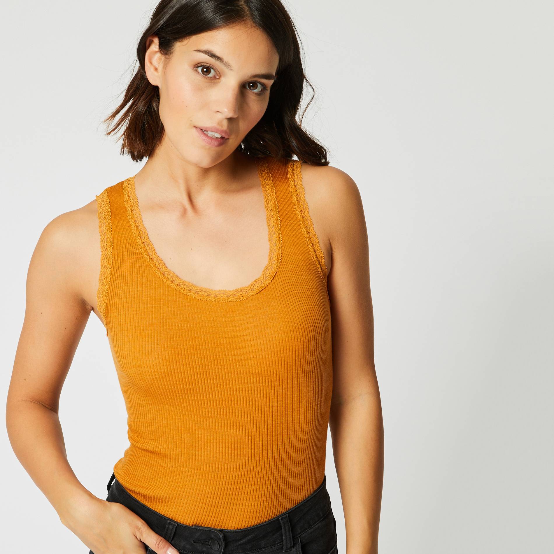 T-shirt debardeur en laine et soie, Safran, large image number 0.0