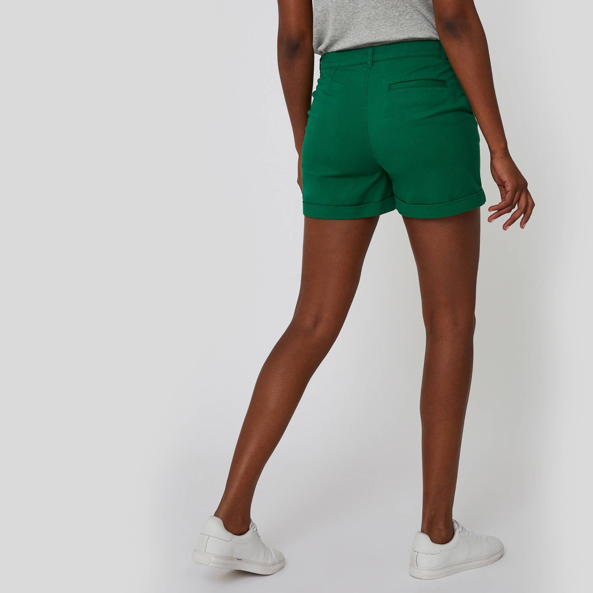 Short uni à revers, Vert, large image number 1.0