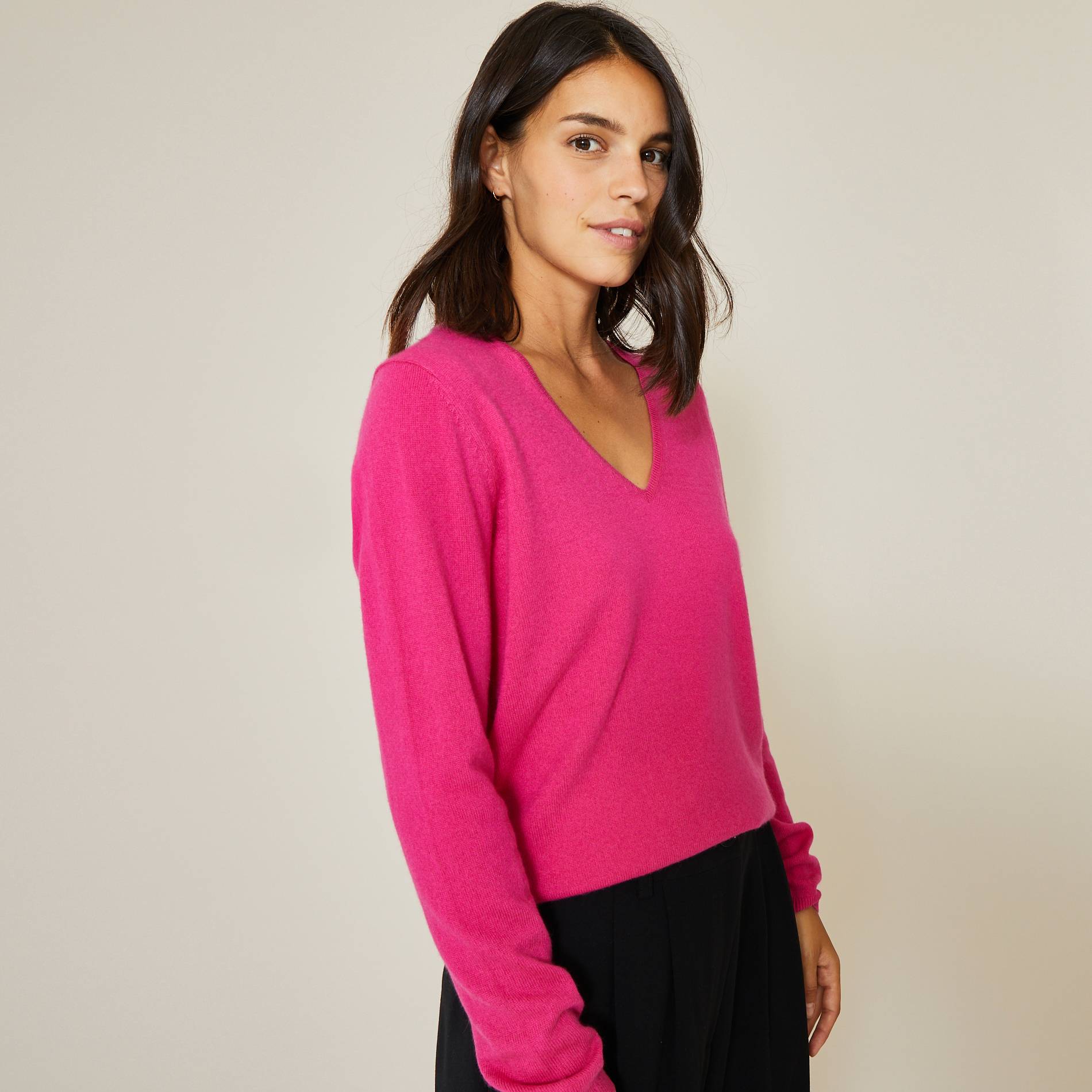 Pull col V en cachemire, Fuchsia, large image number 0.0