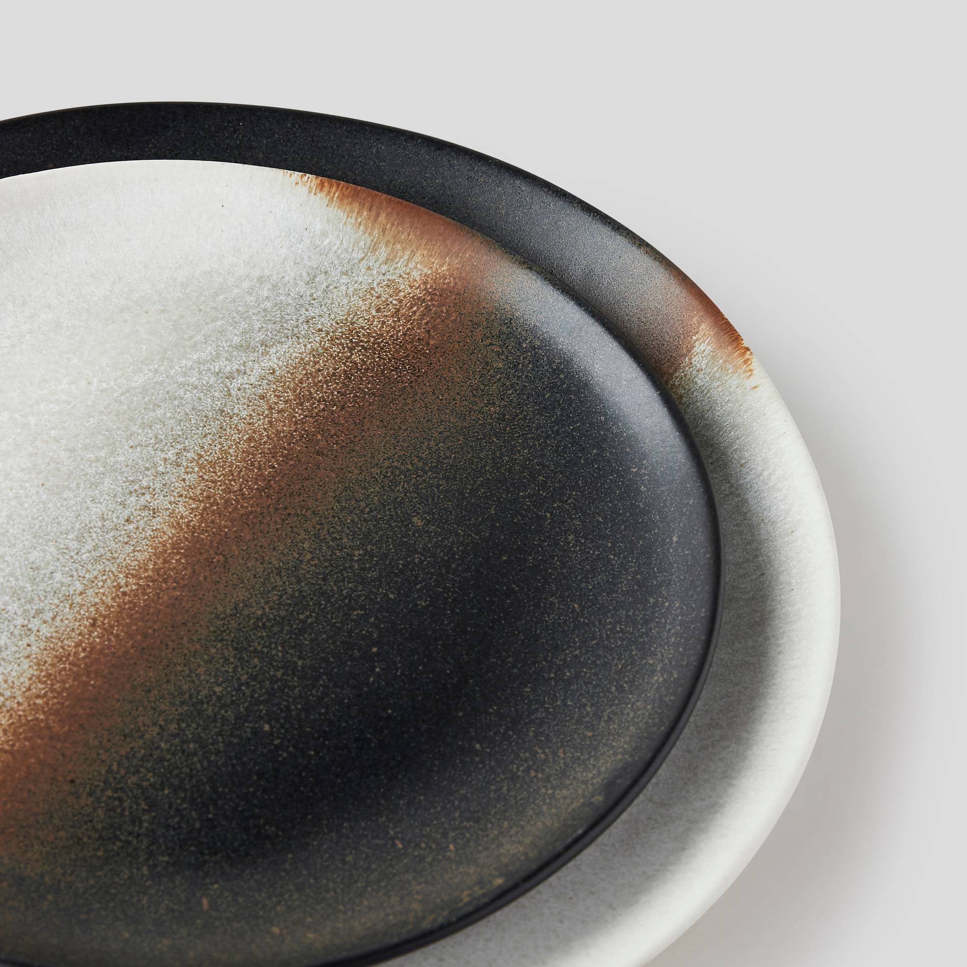 Assiette plate, Noir, large image number 1