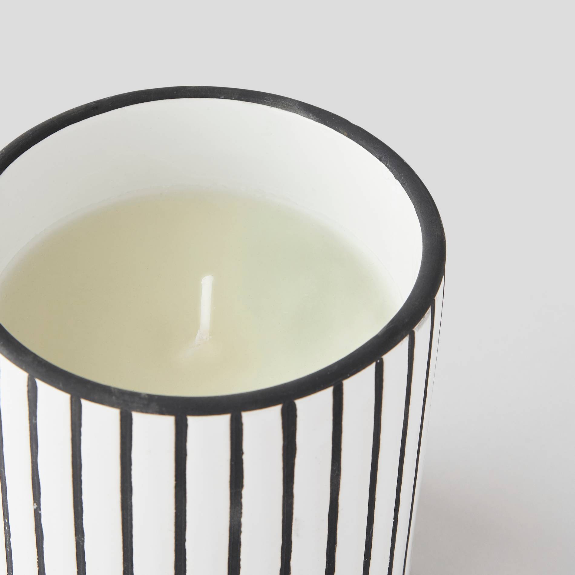 Bougie dans pot en céramique, Blanc, large image number 1.0