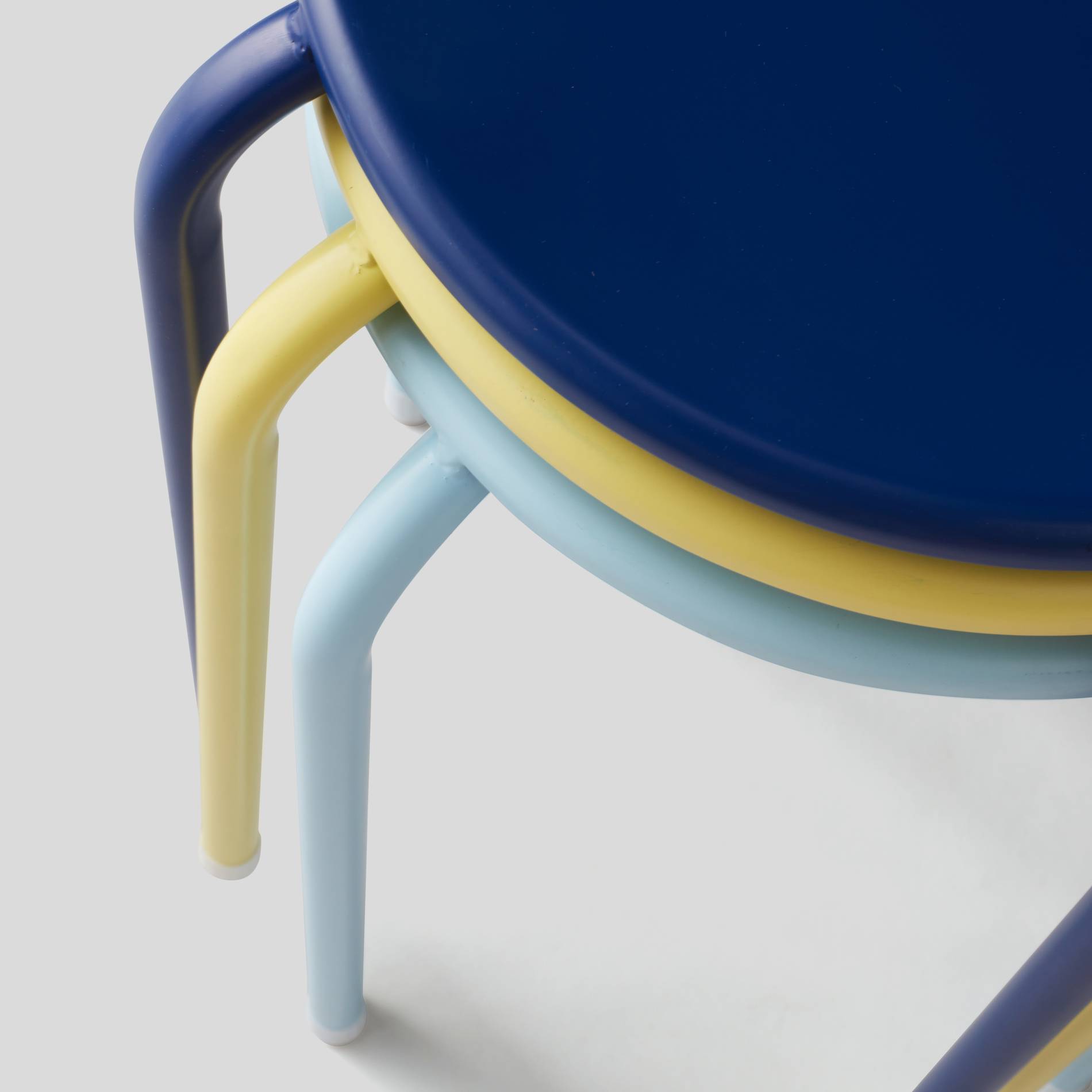 Tabouret empilable, D30 x H45 cm, en métal, Jaune clair, large image number 1