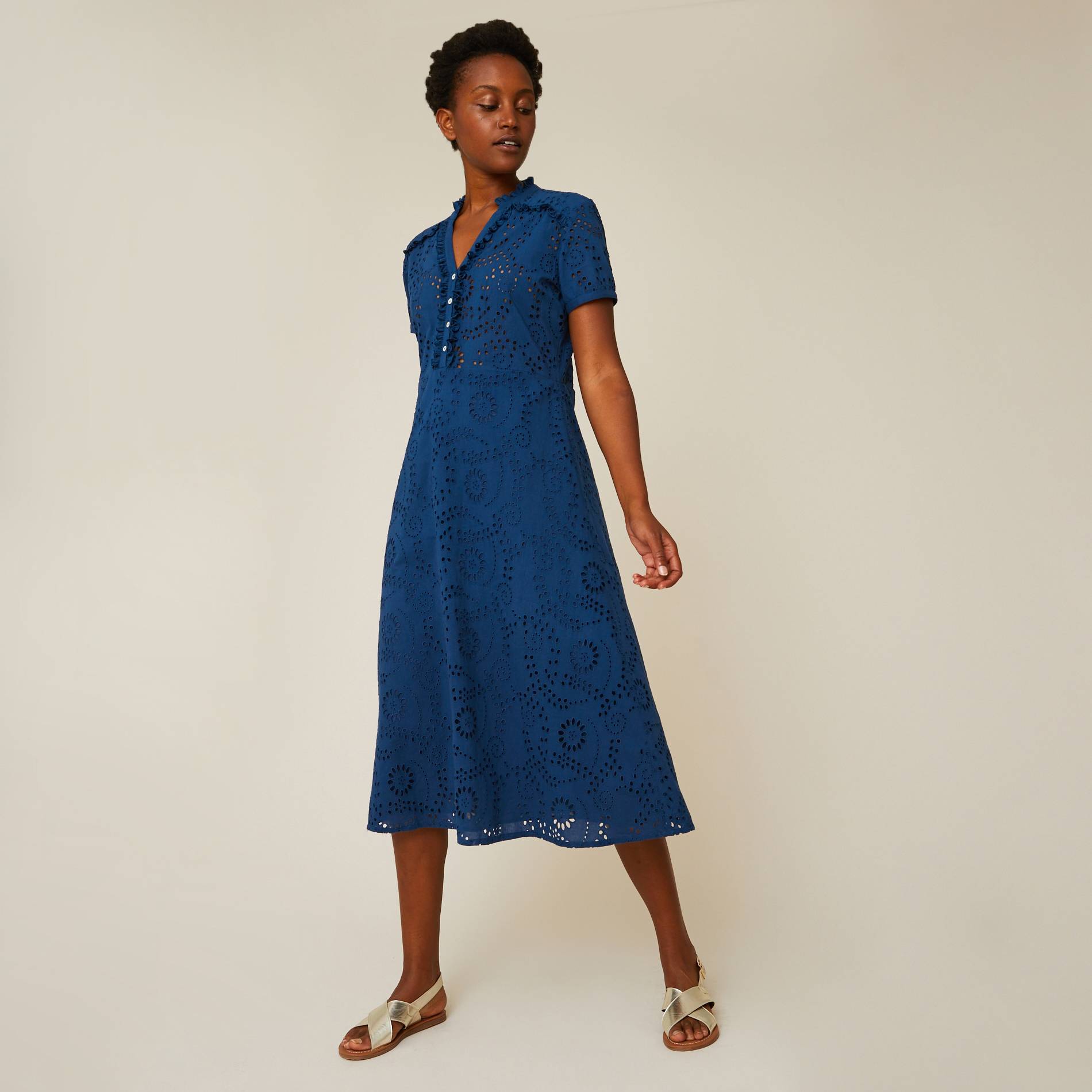 Robe boutonnée en broderie anglaise, Indigo, large image number 0