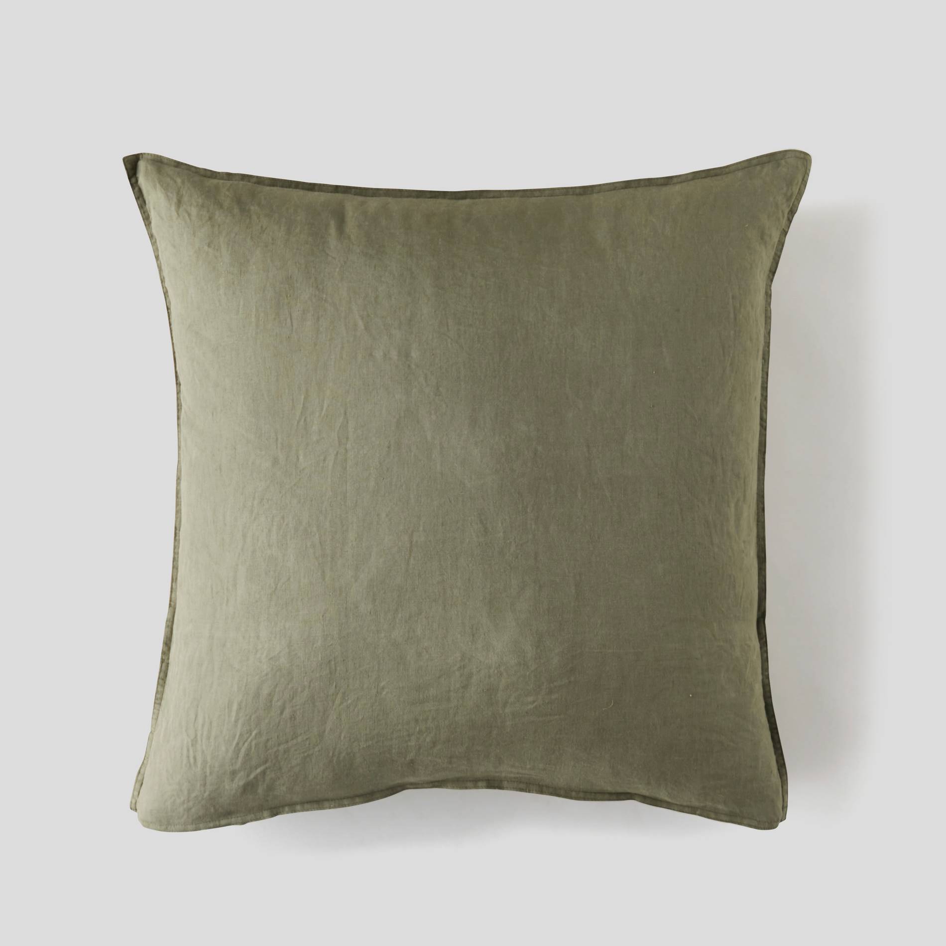 Taie d'oreiller carrée, 63x63cm, lin lavé, Vert foncé, large image number 0
