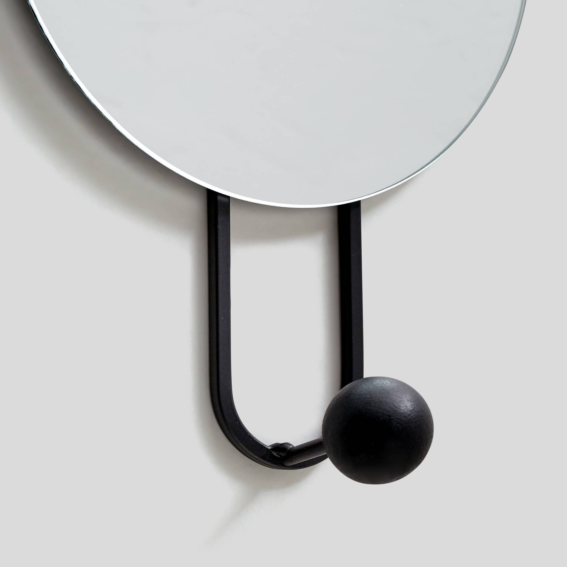Patère en métal et miroir, Noir, large image number 1