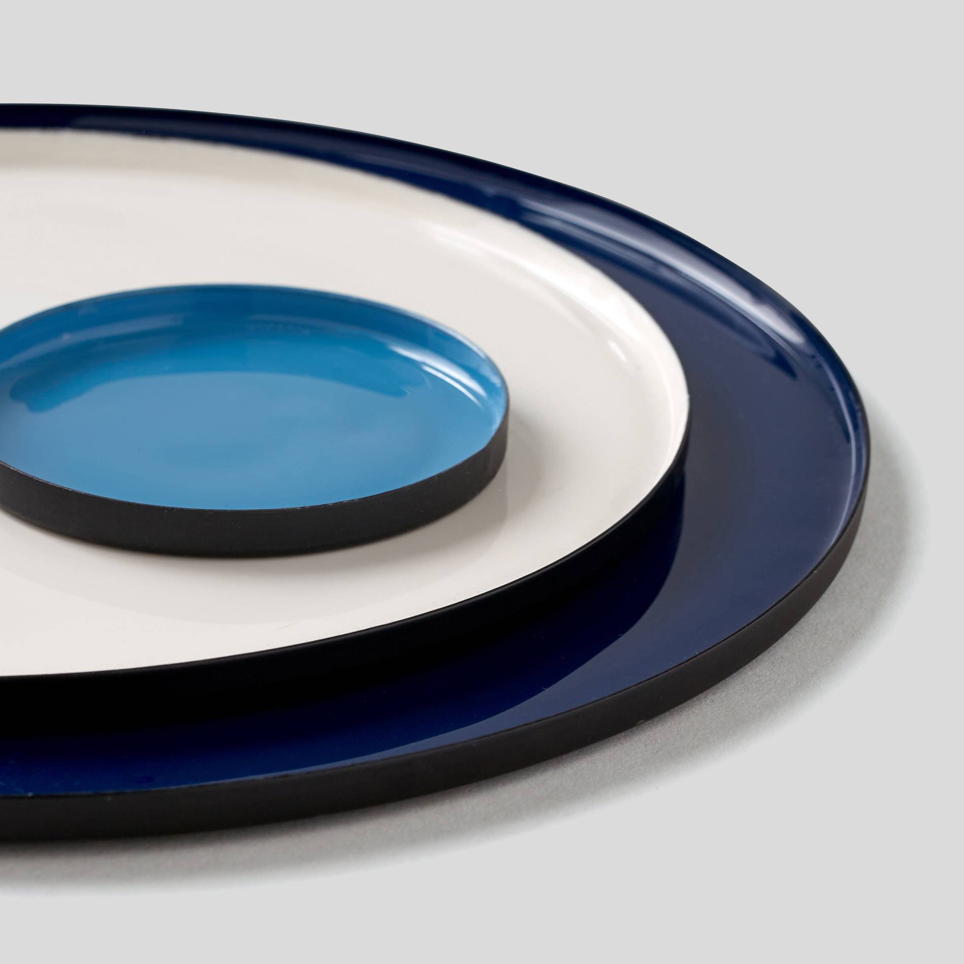Plateau rond en métal, Bleu, large image number 1