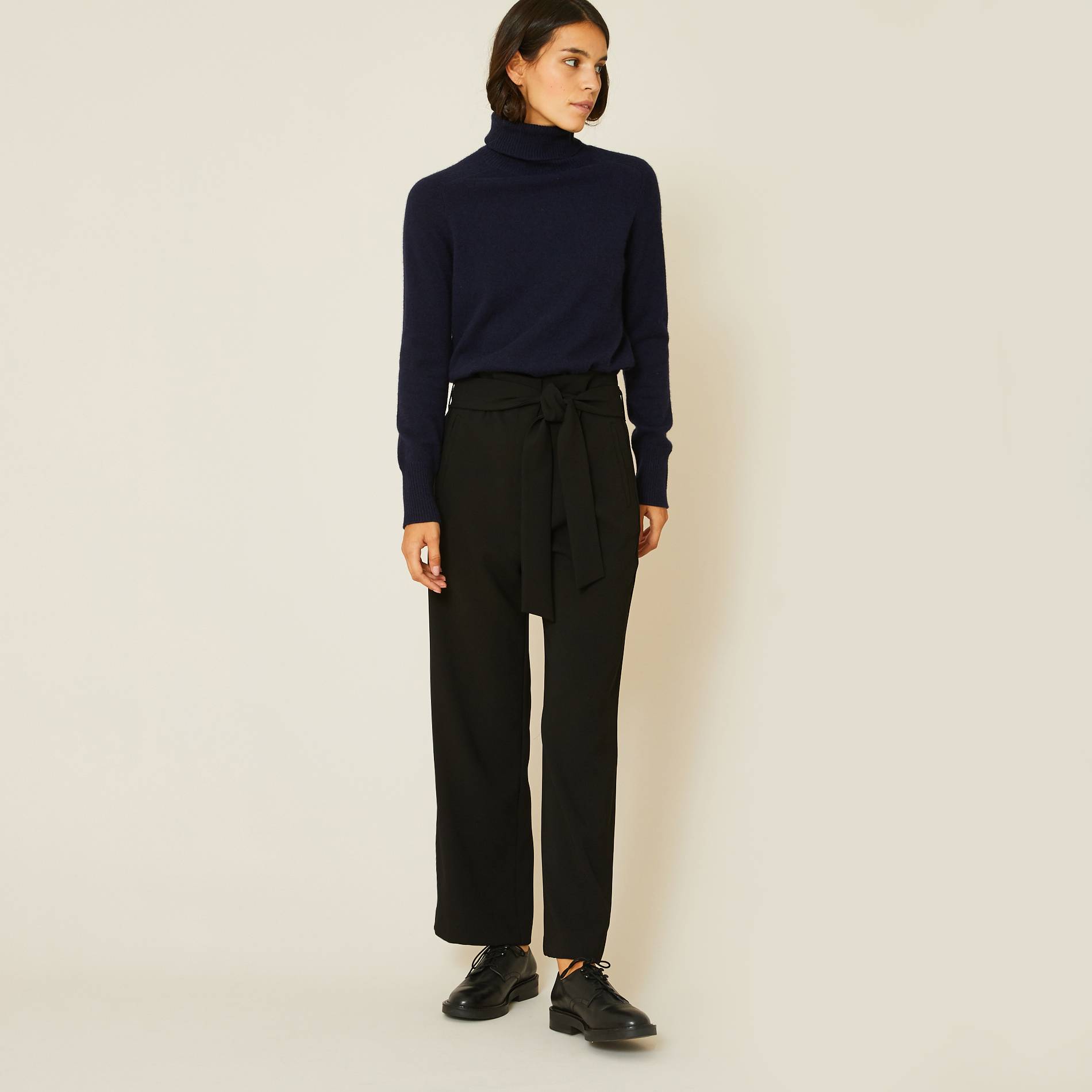 Pantalon taille haute ceinturé, Noir, large image number 0