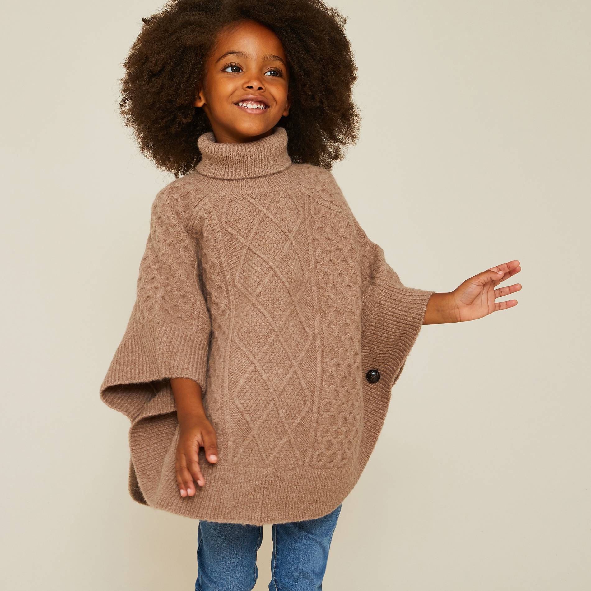 Cape en maille, Camel, large image number 0