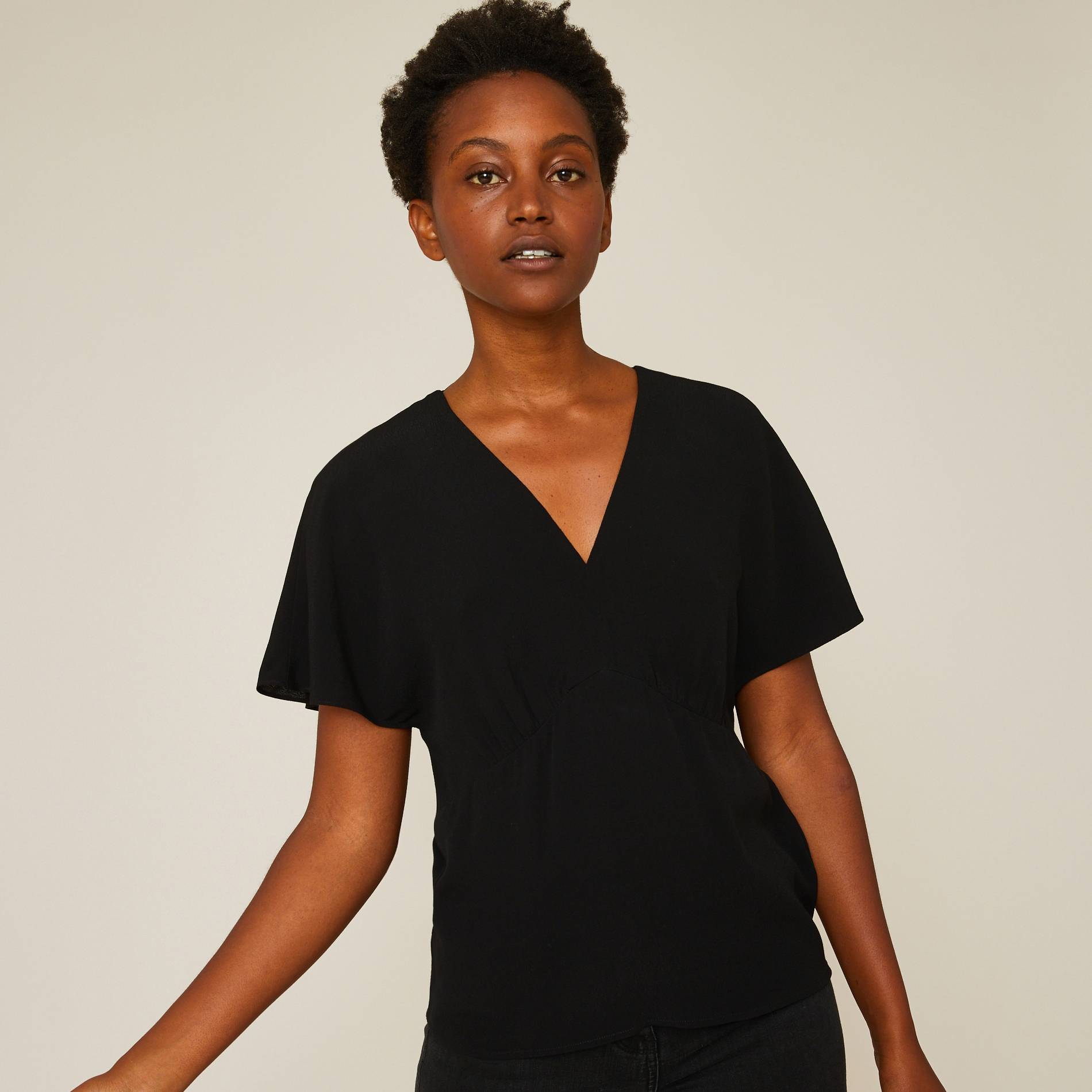 Top fluide manches courtes uni, Noir, large image number 0.0