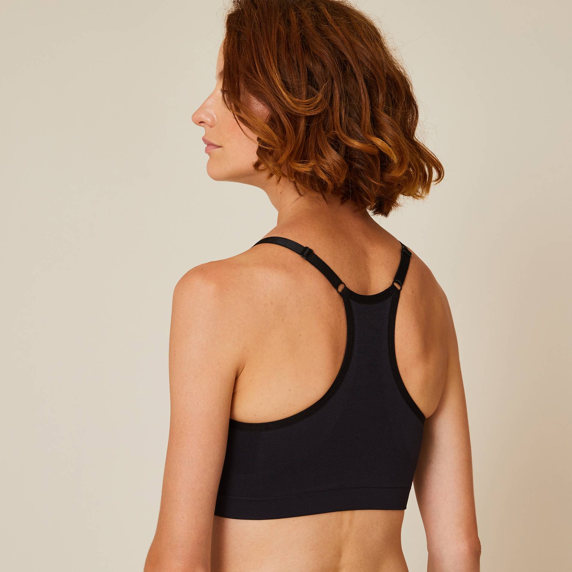 Brassière de sport sans coutures, Noir, large image number 1