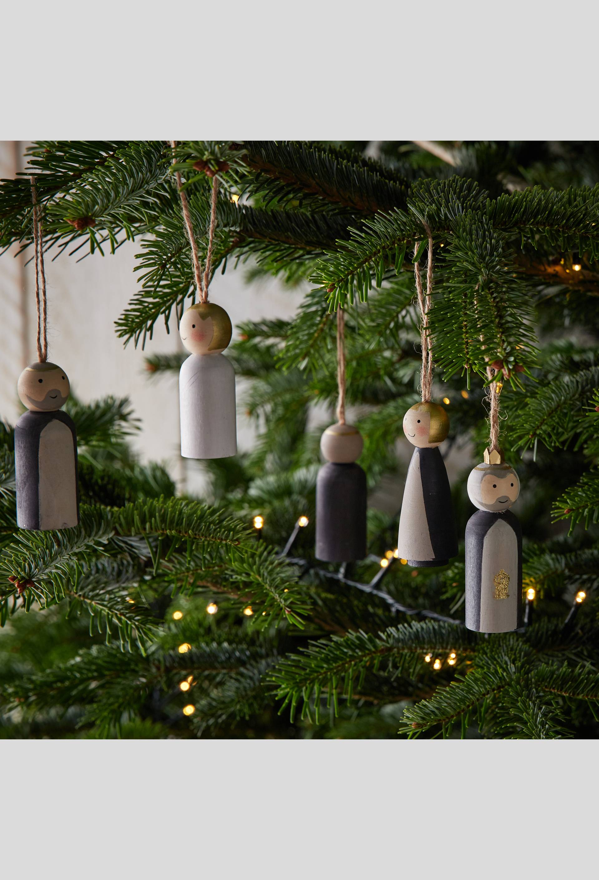 6 santons en bois, à suspendre, Blanc, large image number 1