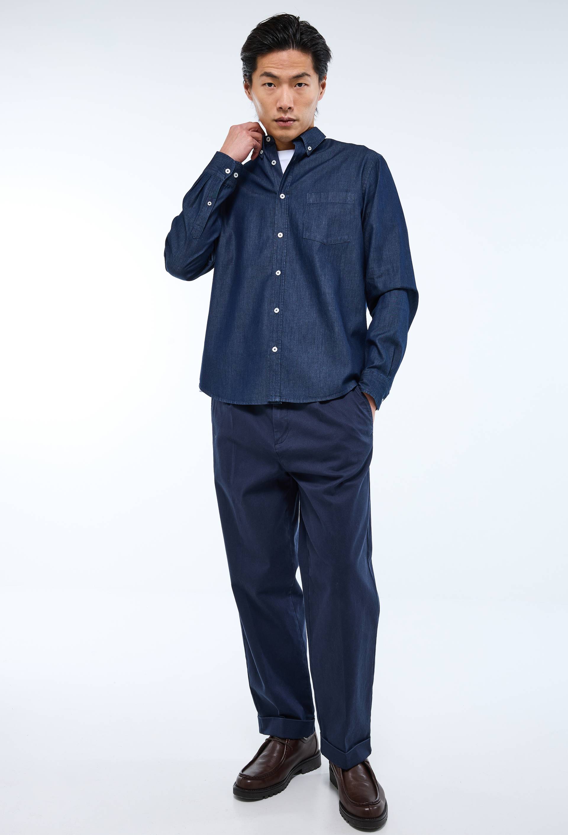 Chemise manches longues chambray en coton BIO GOTS, Bleu fonc&eacute;, swatch image