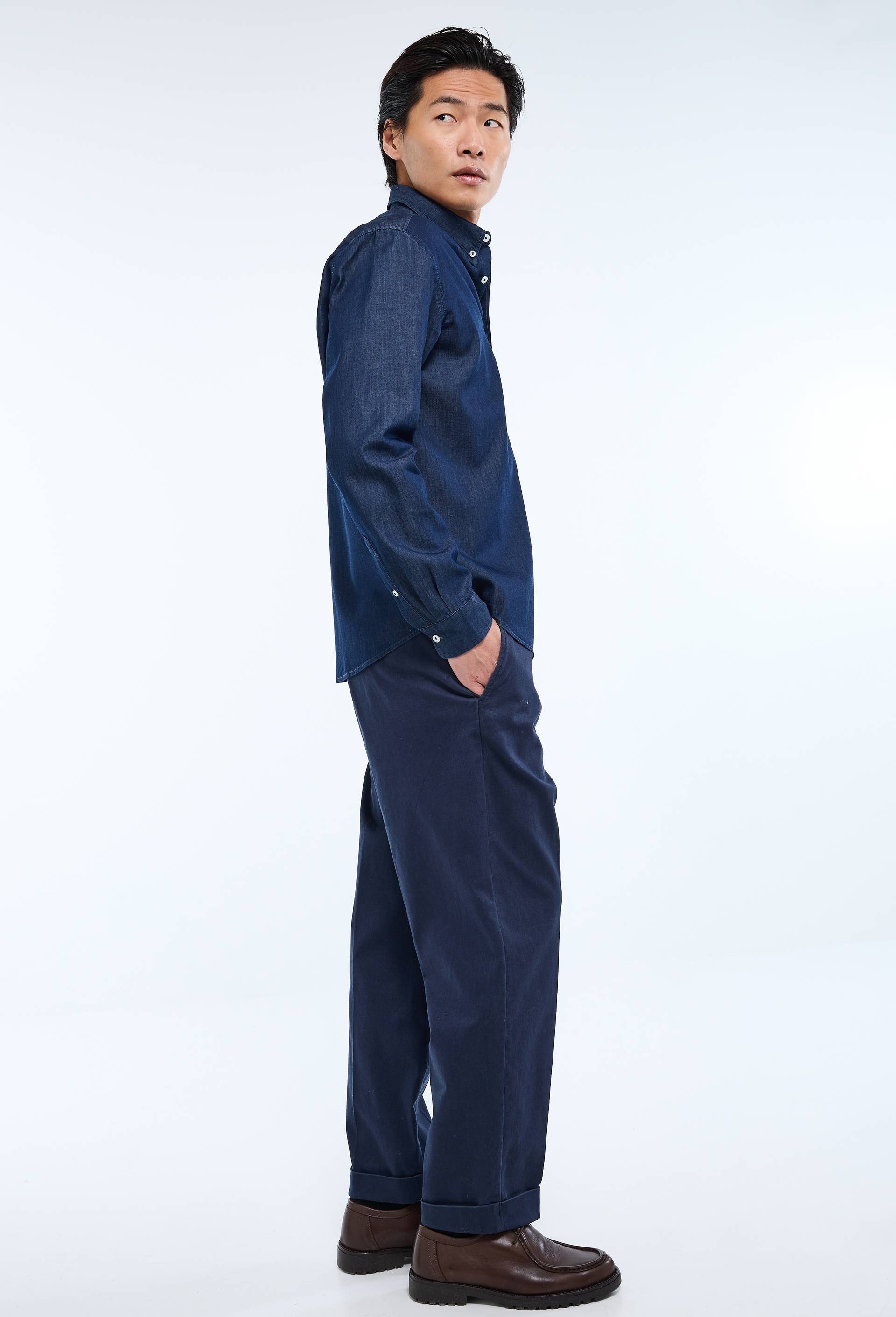 Chemise manches longues chambray jean en coton BIO GOTS, Bleu fonc&eacute;, large image number 1