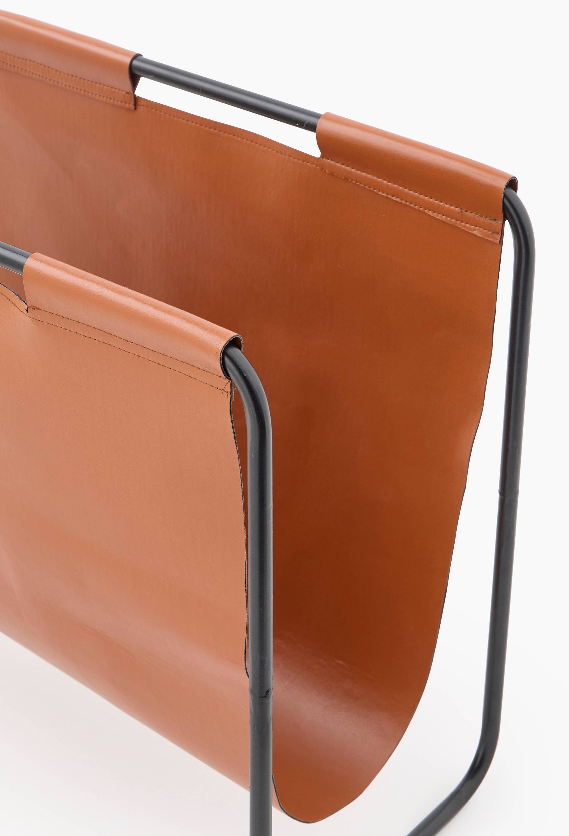 Porte-revues, 34.5x25xH39cm,  imitation cuir et m&eacute;tal, Noir, large image number 1