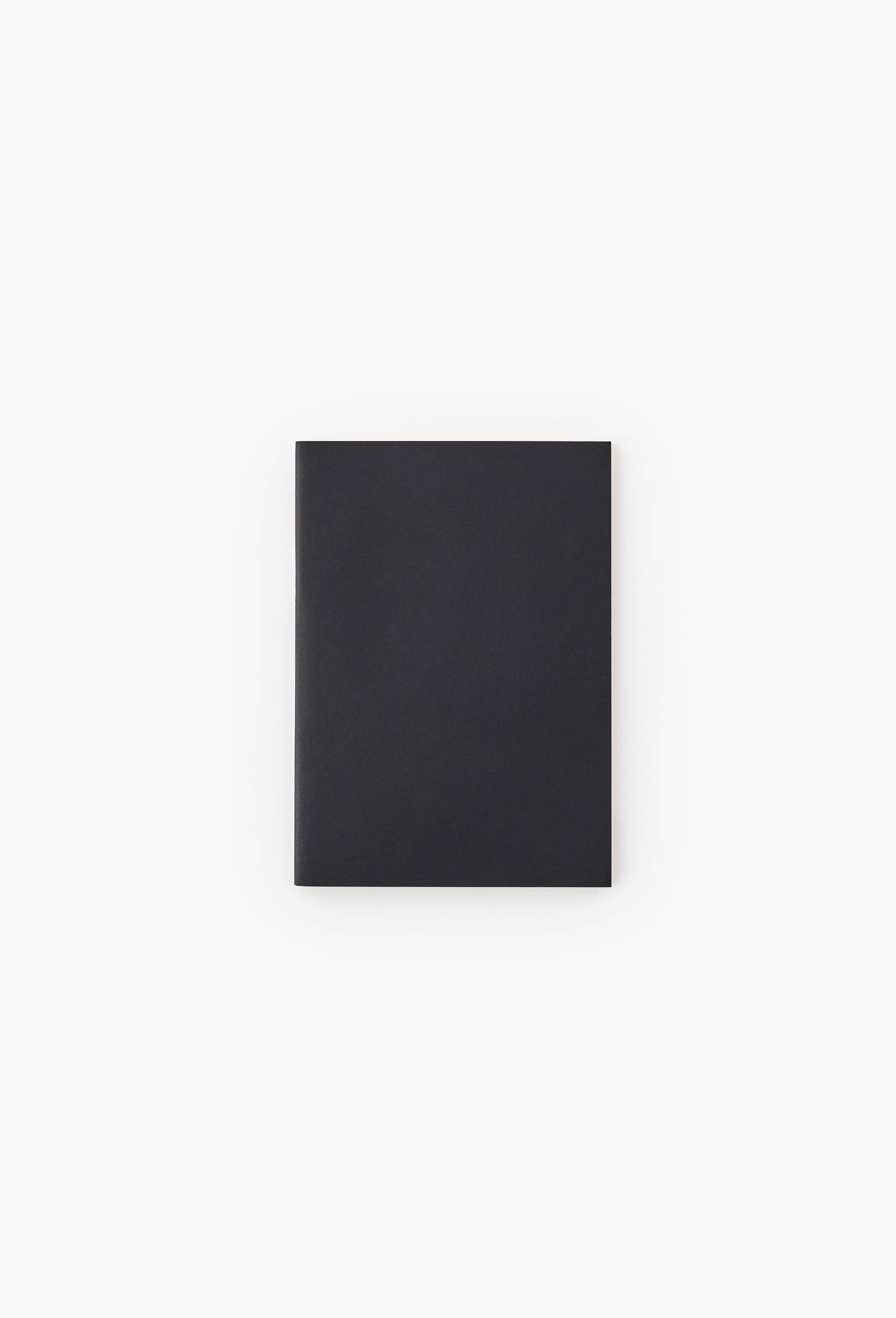 Carnet A5, lign&eacute;, 48 pages, Noir, large image number 0