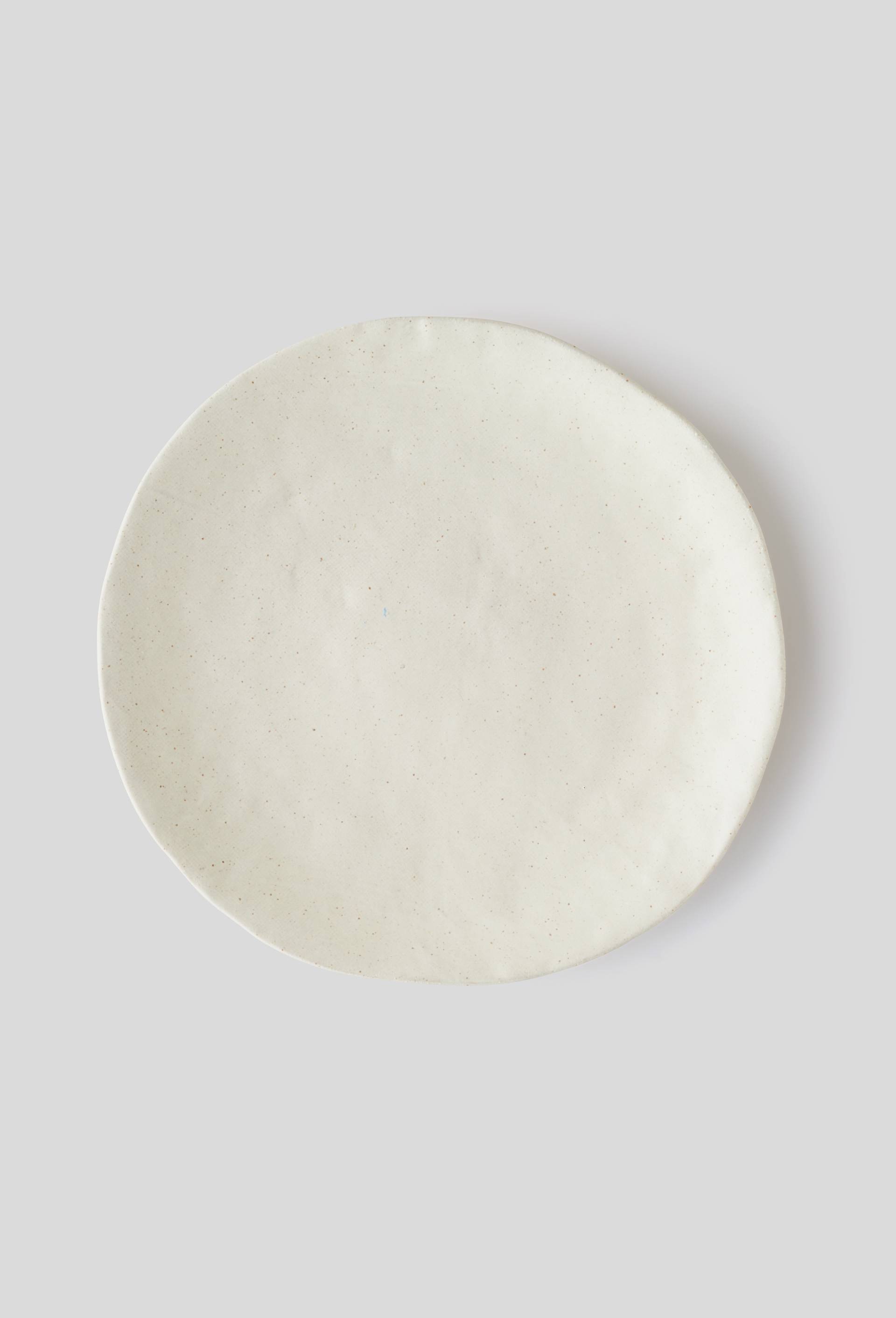 Assiette plate mouchetée, Beige clair, large image number 0