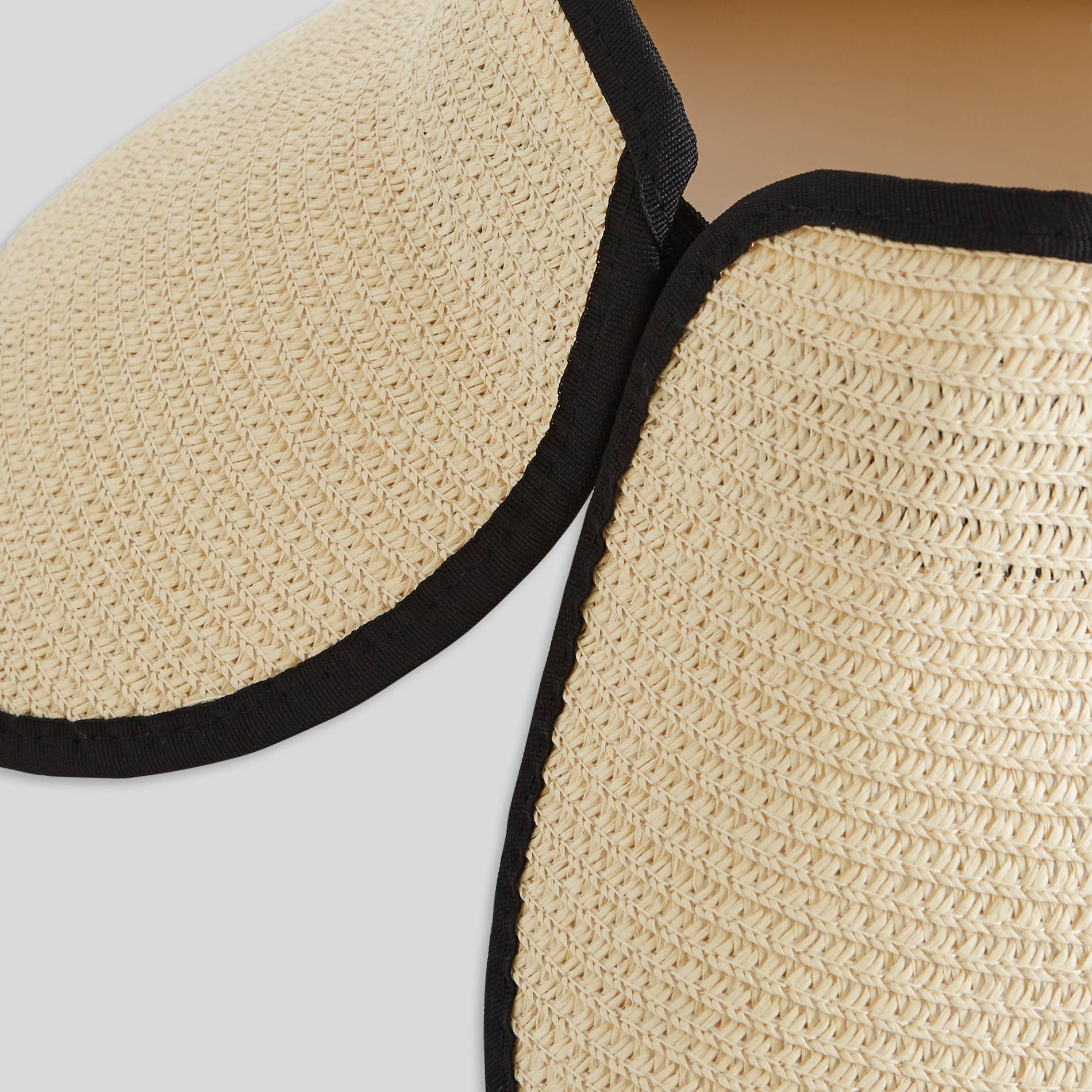 Chapeau de paille, Coquille, large image number 1.0