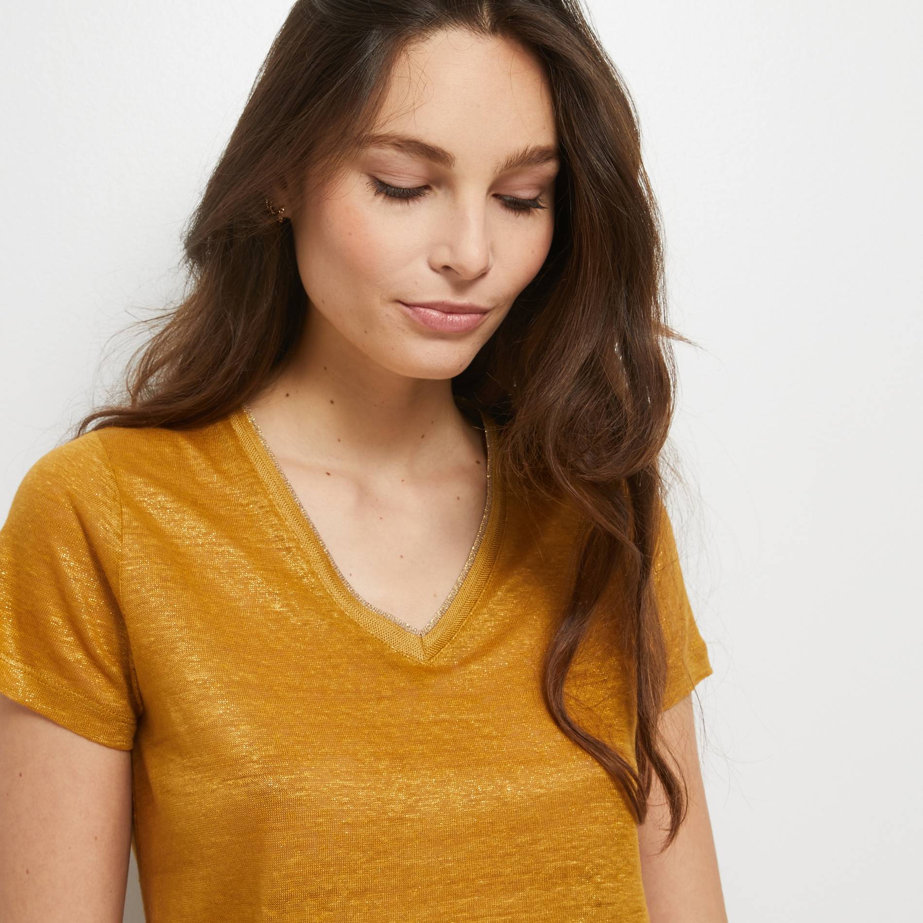 T-shirt manches courtes col métallisé en lin, Jaune foncé, swatch image